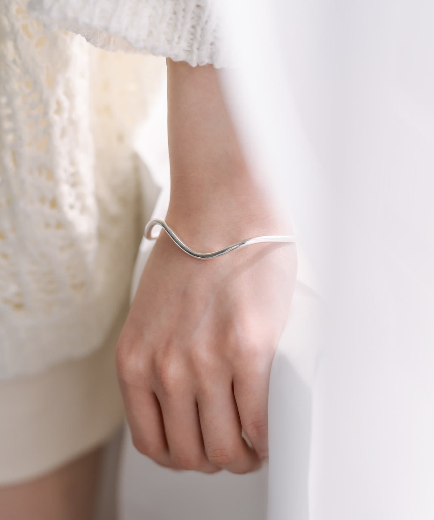 Eau] wave bangle | mystic(ミスティック)ライフスタイル | PAL CLOSET