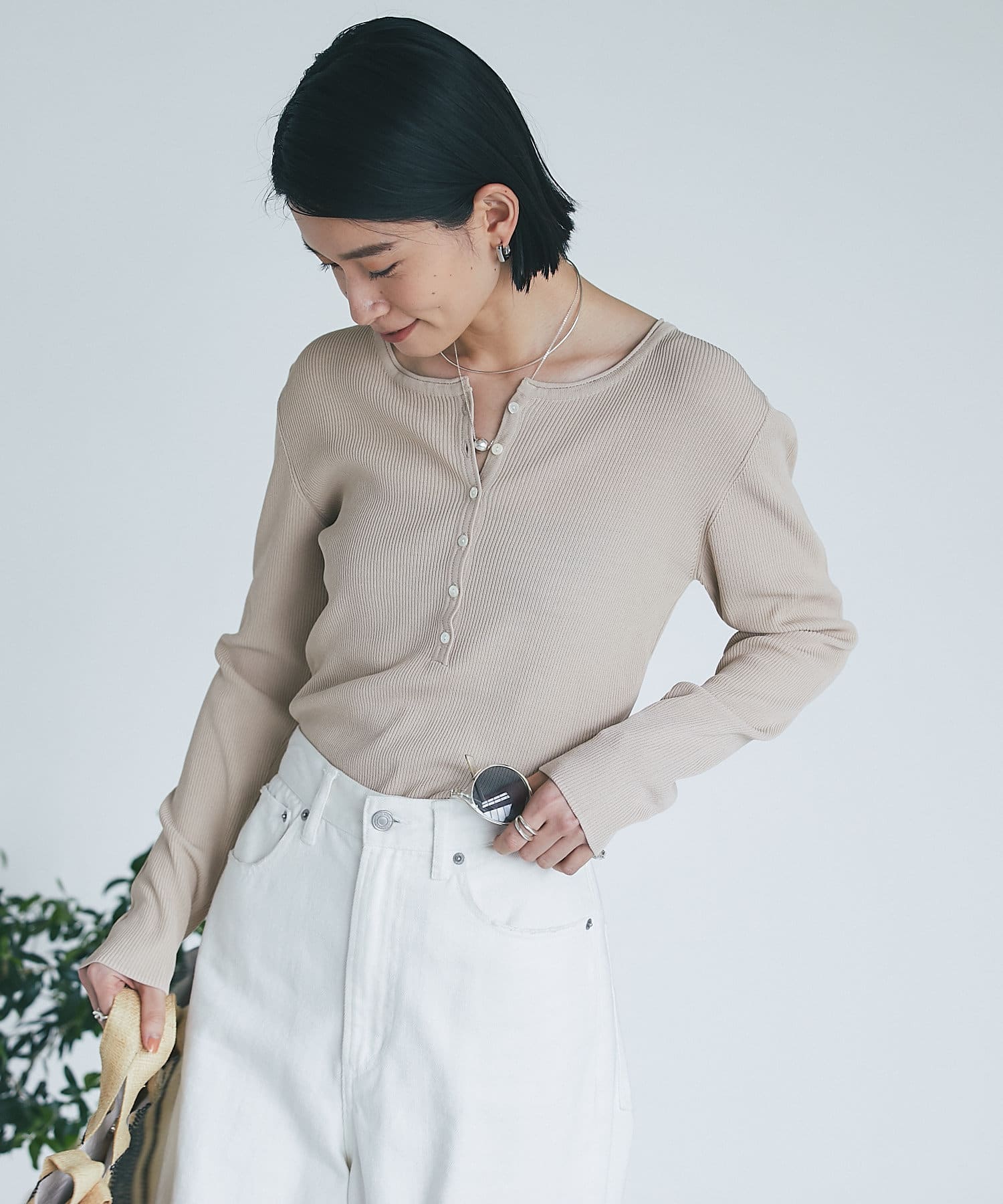 こうりょう♡ページ Flower studs thermal tee – YZ