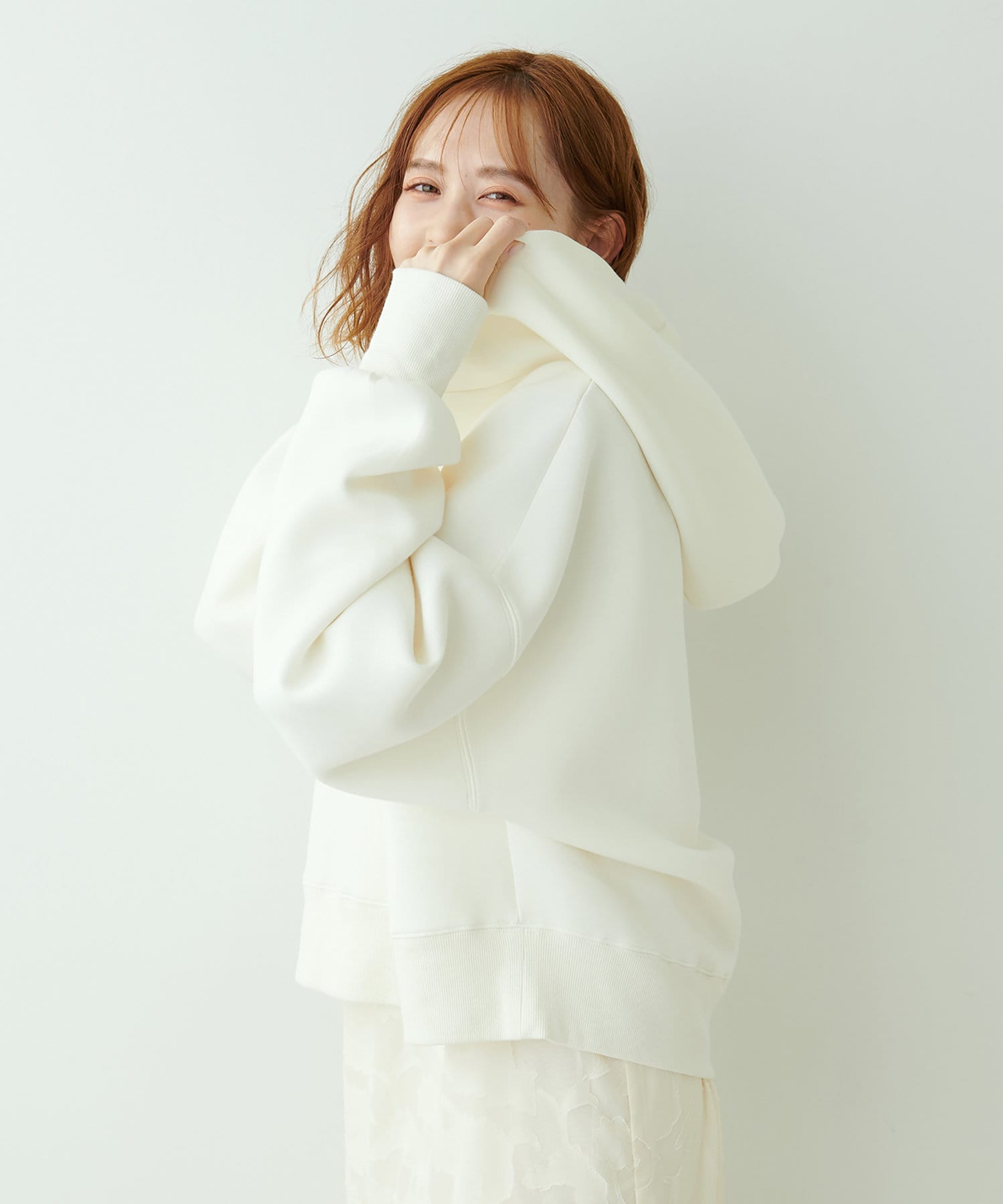 ハーフZIPダンボールショート丈プルパーカー | natural couture