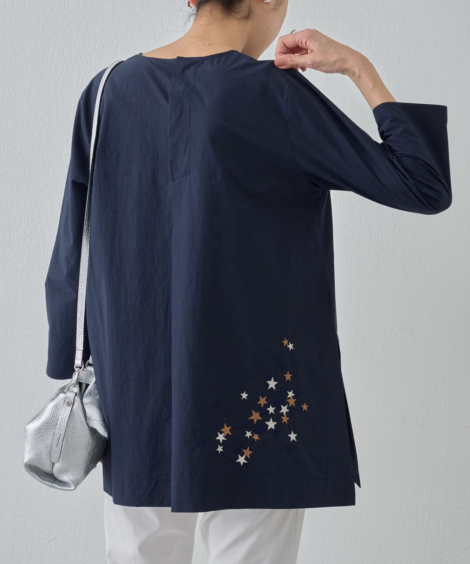 BEARDSLEY(ビアズリー) 星刺繍ブラウス
