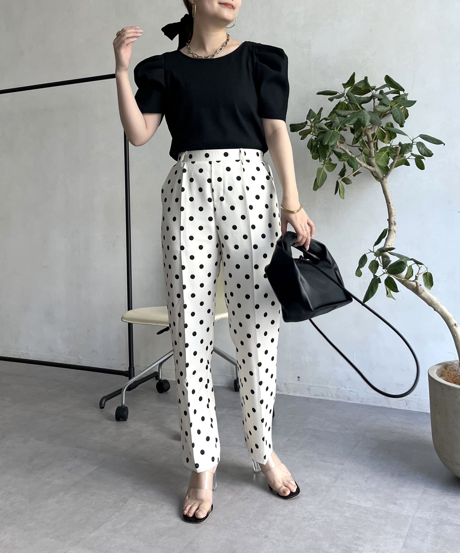 prose verse(プロズヴェール) バックオープンパワショルリブカットソー