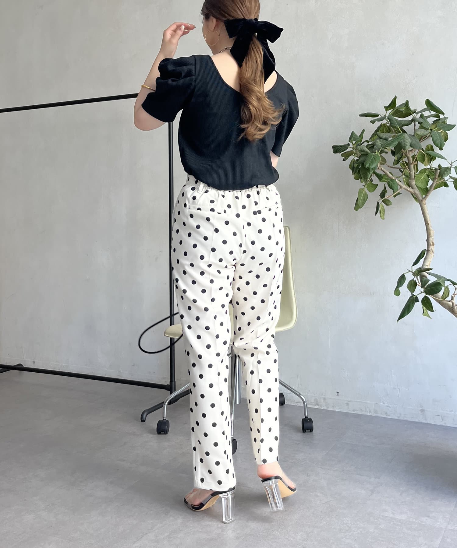 prose verse(プロズヴェール) バックオープンパワショルリブカットソー