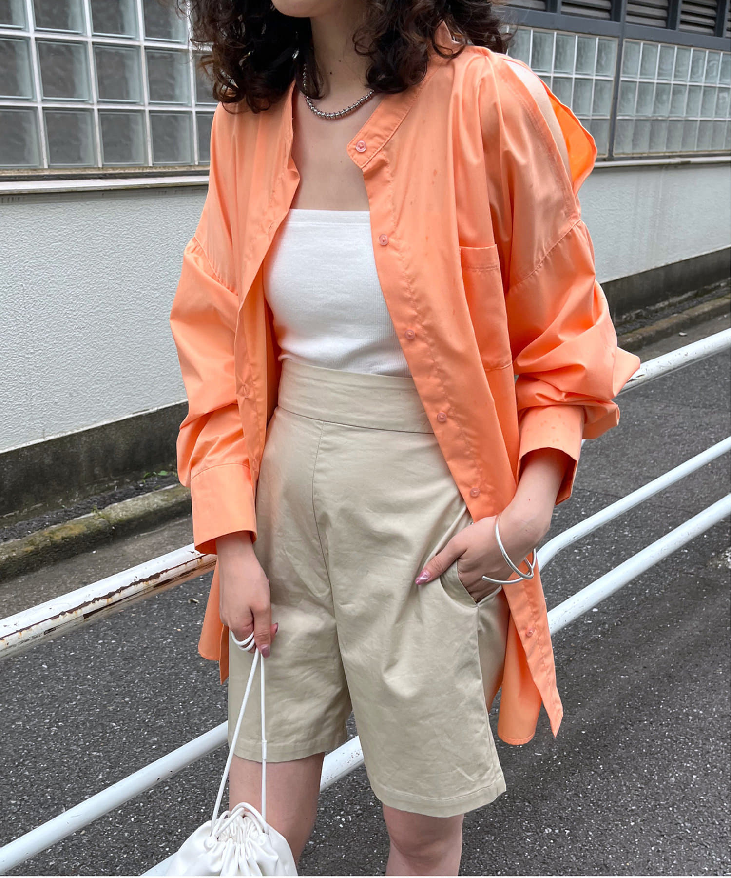 mystic（ミスティック）の「ショルダースリットシャツ（シャツ
