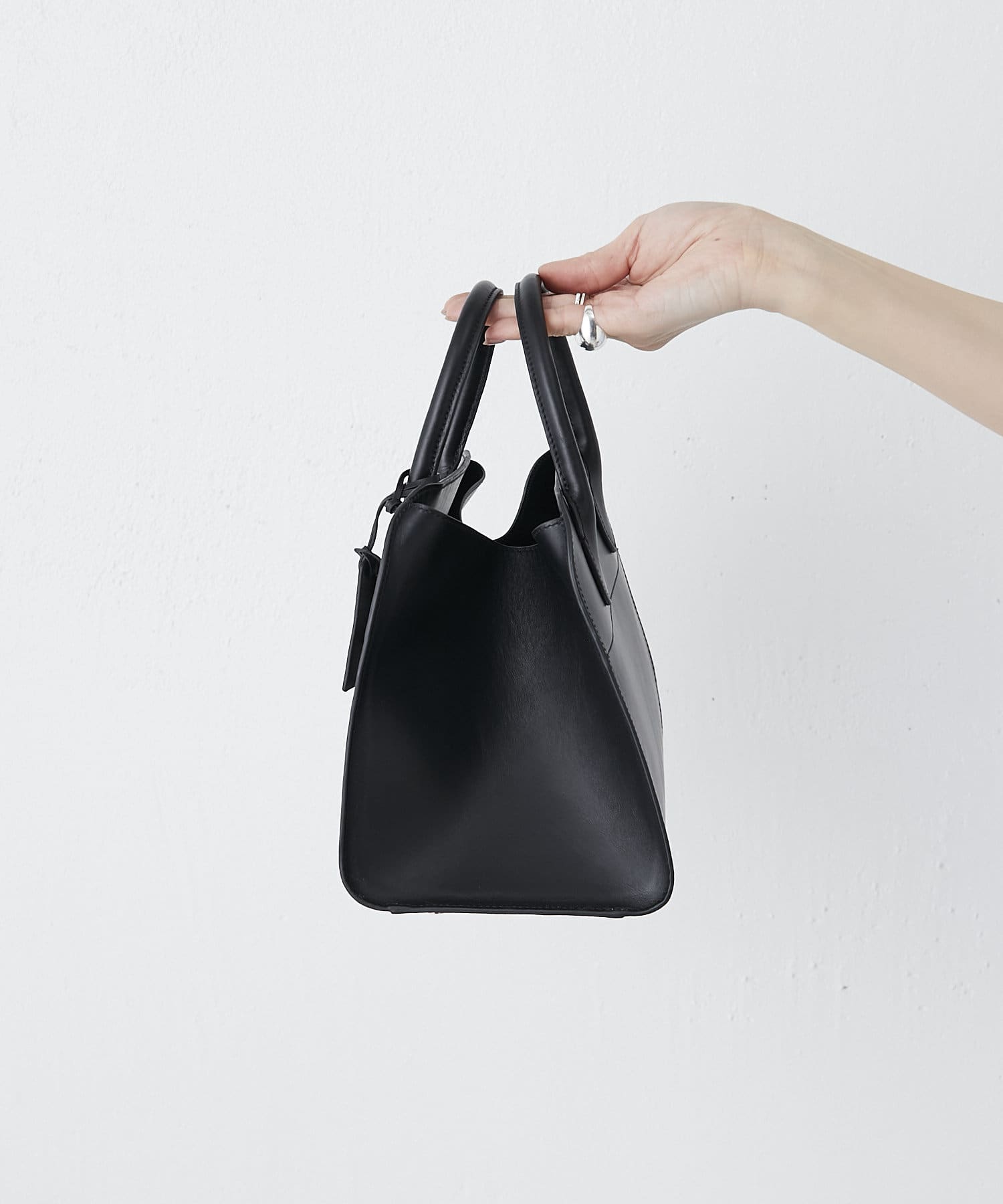 AN・G・EL（アンジエル）】HANDLE BAG-MEDIUMハンドバッグ | ear PAPILLONNER(イア パピヨネ)レディース |  PAL CLOSET(パルクローゼット) - パルグループ公式ファッション通販サイト