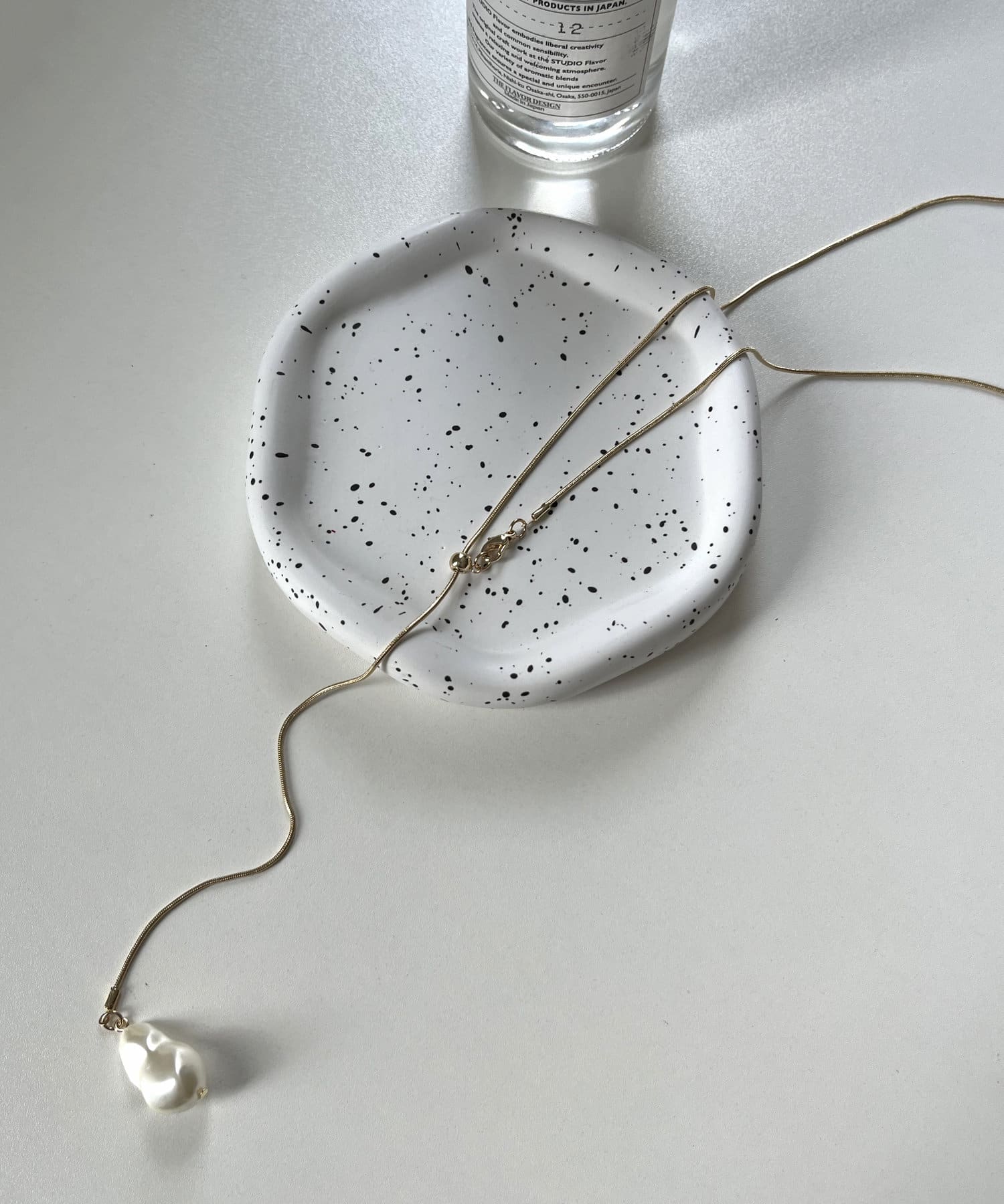 prose verse(プロズヴェール) バロックパールラリエットネックレス