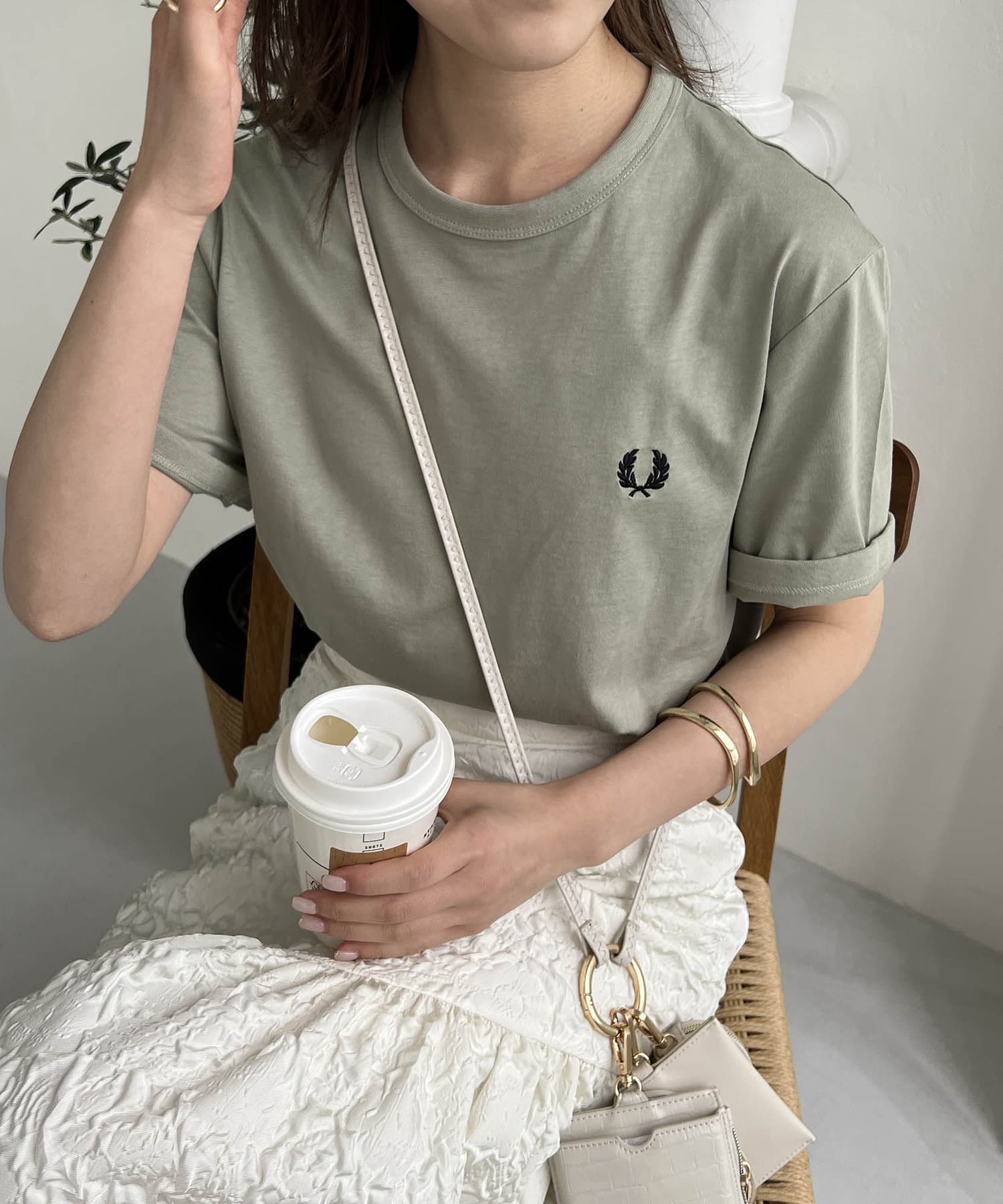 WEB・一部店舗限定】〈FRED PERRY〉ワンポイントTシャツ | CAPRICIEUX ...