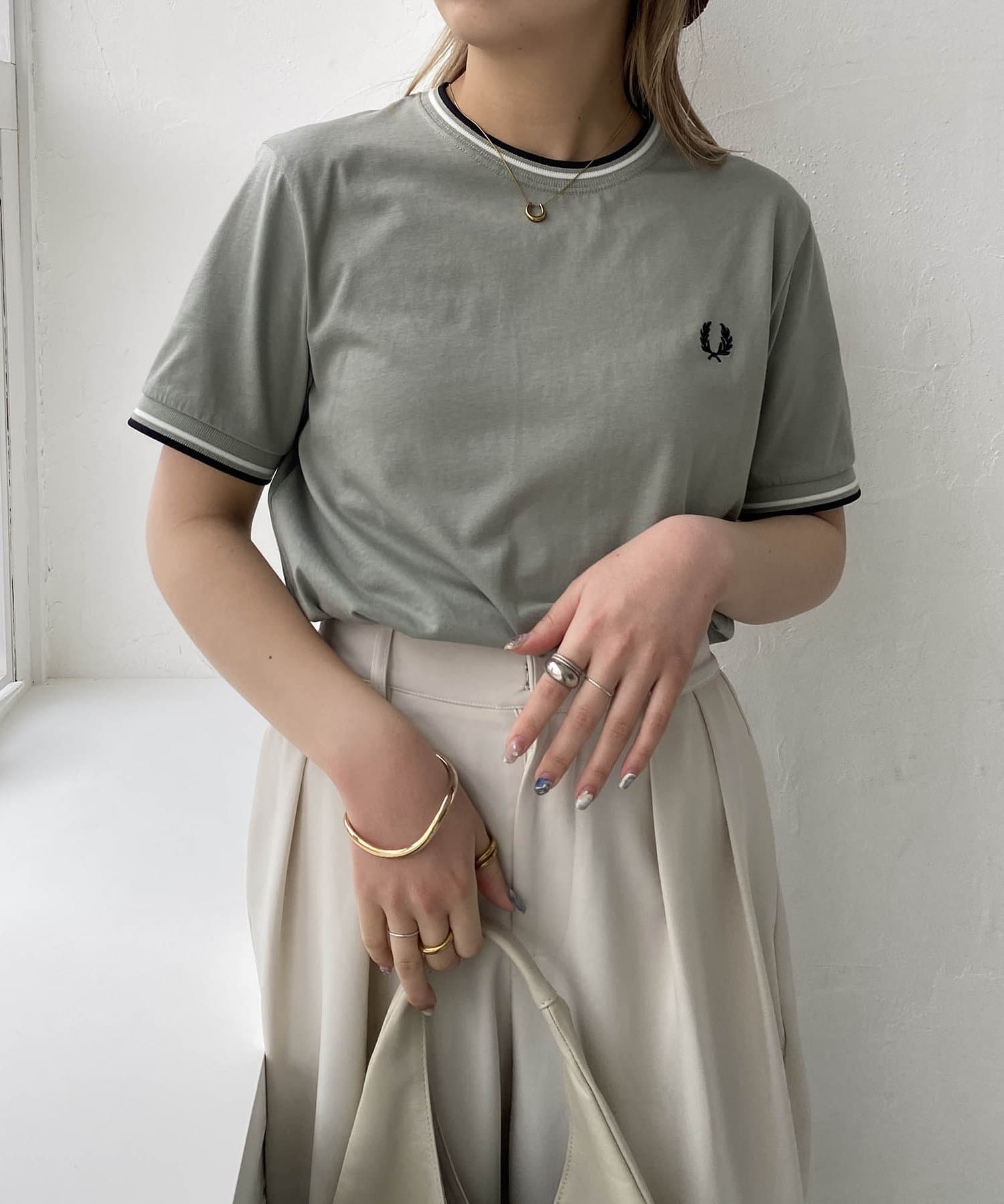 WEB・一部店舗限定】〈FRED PERRY〉ラインTシャツ | CAPRICIEUX LE