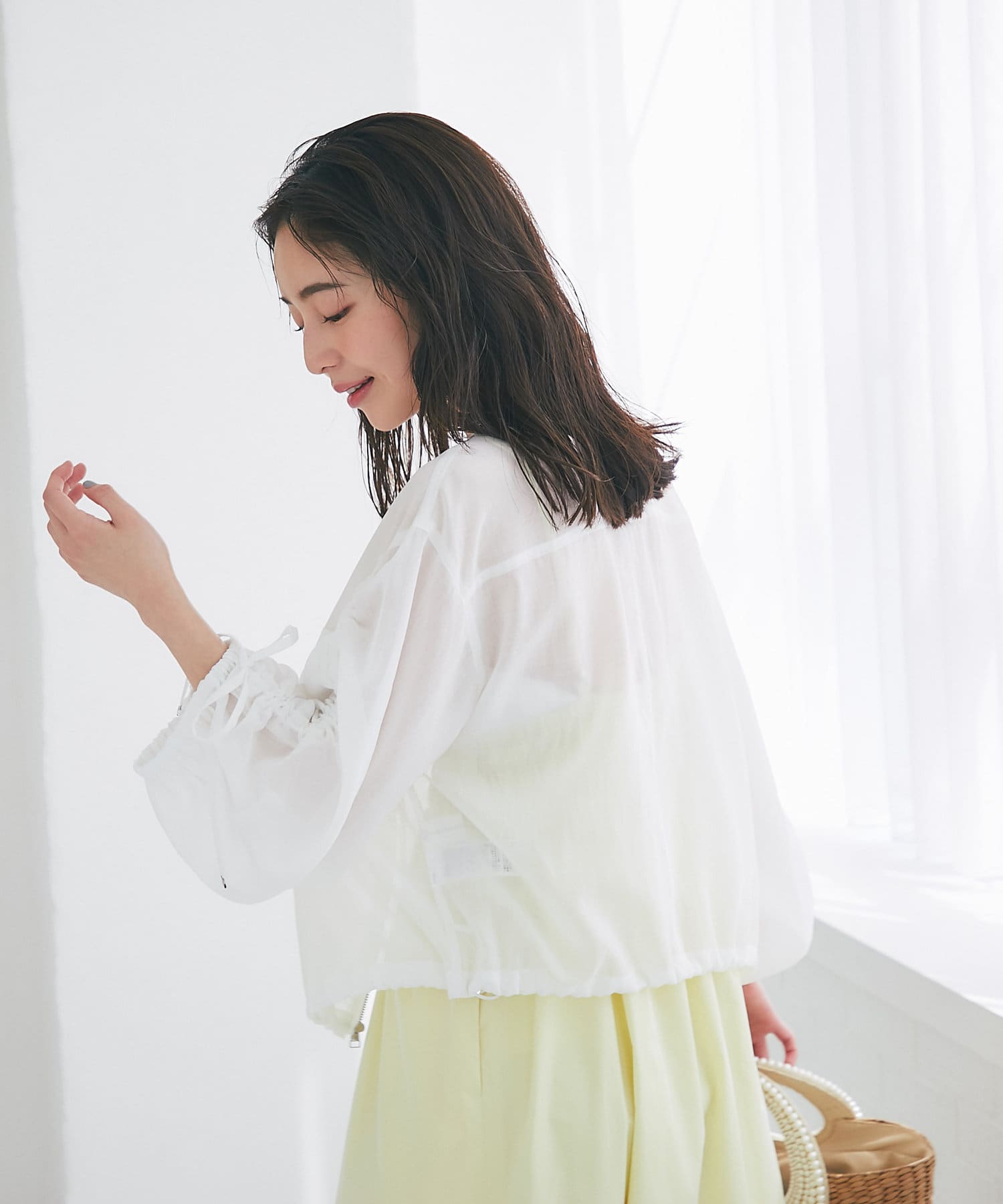 ヴェルソー VERSEAU シアーエンボスオープンスリーブブルゾン （シロ） シアードロストスリーブブルゾン | La boutique BonBon(ラブ