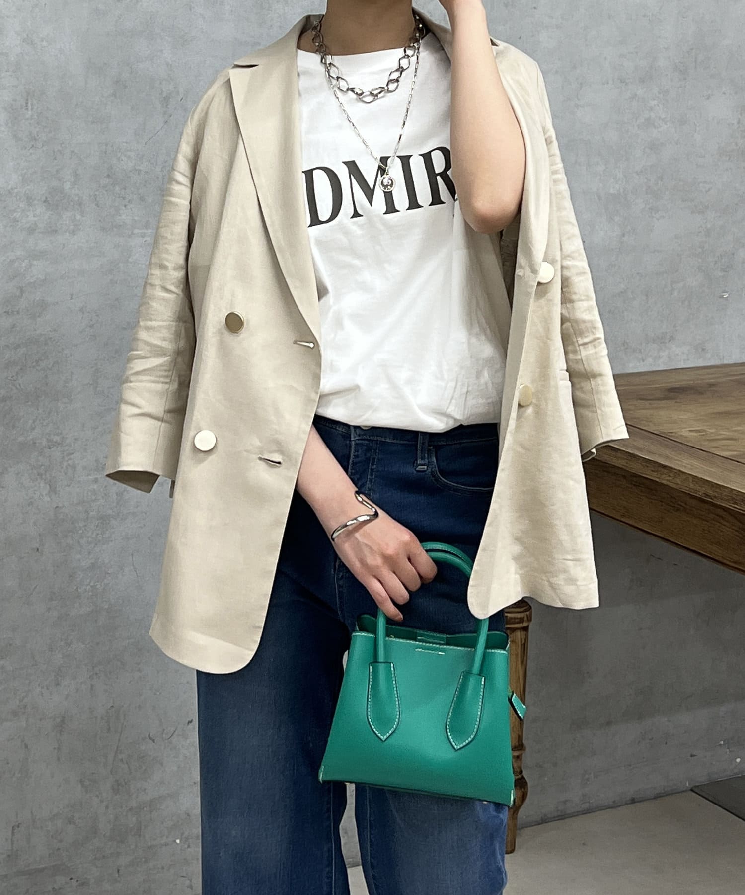 un dix cors(アンディコール) ADMIREロゴプリントT