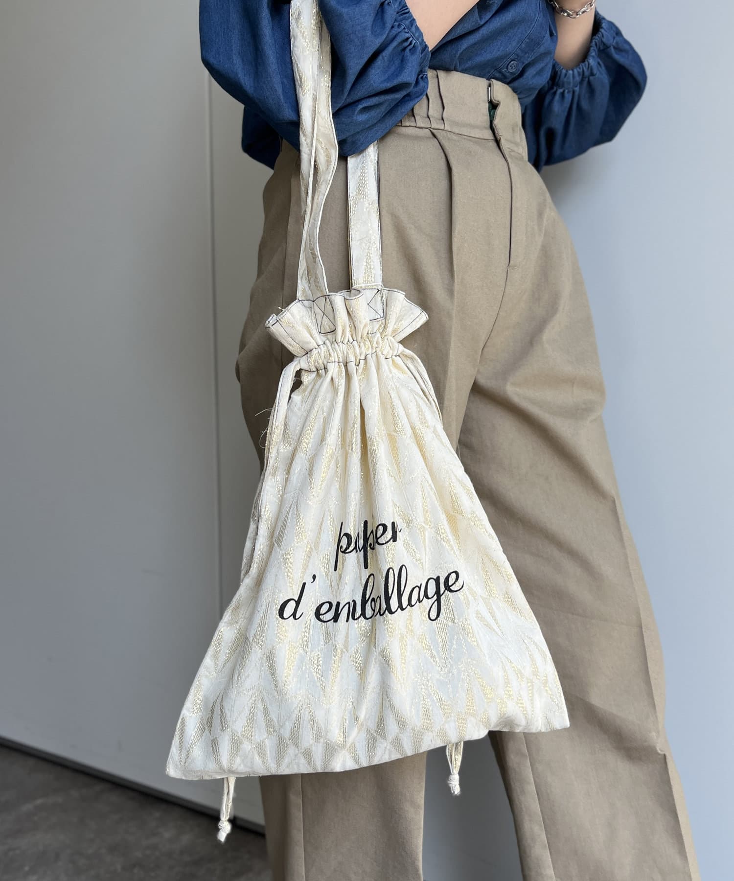 カラーロゴインド綿巾着 | CPCM(シーピーシーエム)レディース