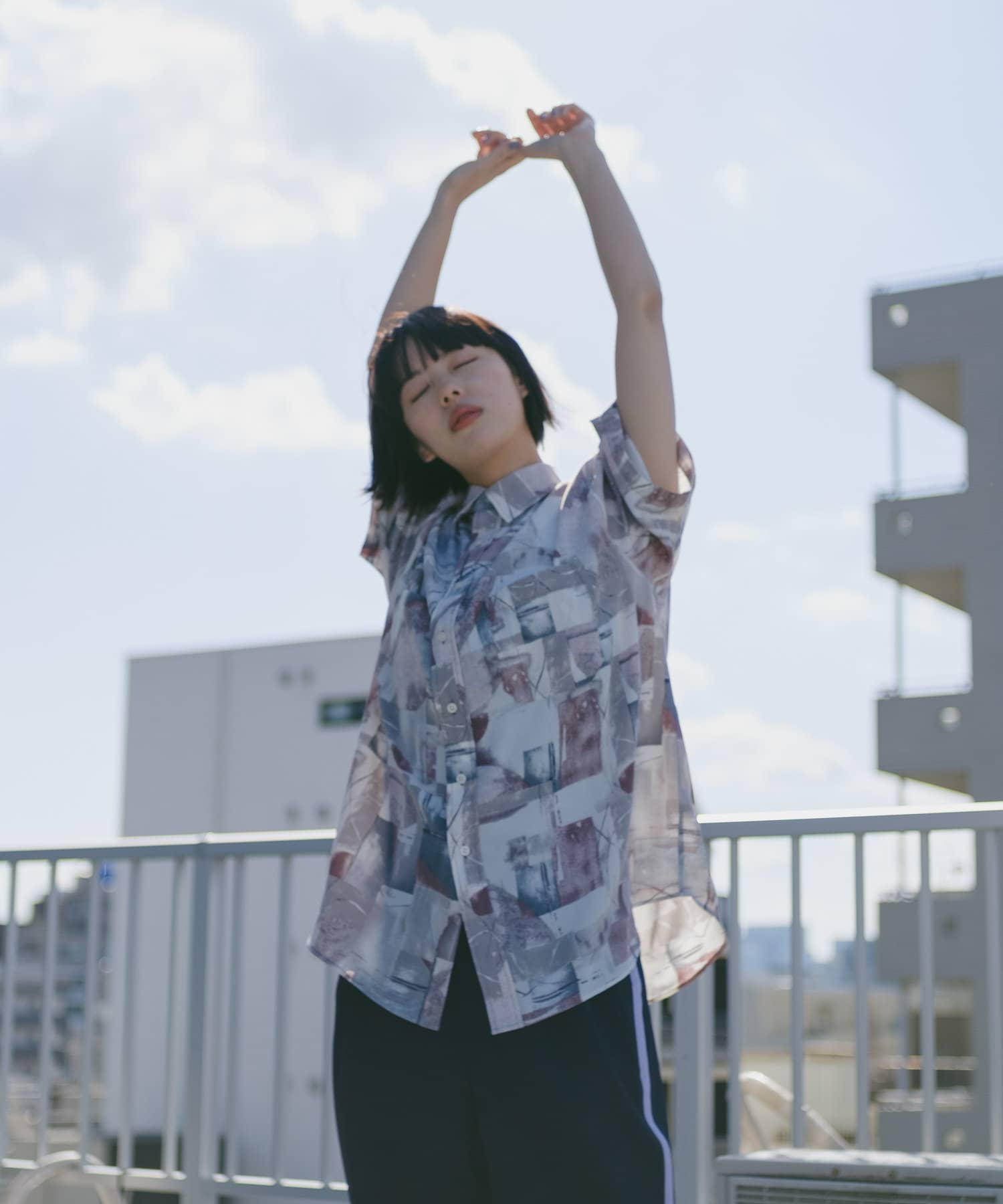 WHIMSIC】ABSTRACT PATTERN PRINT SHIRT | Kastane(カスタネ