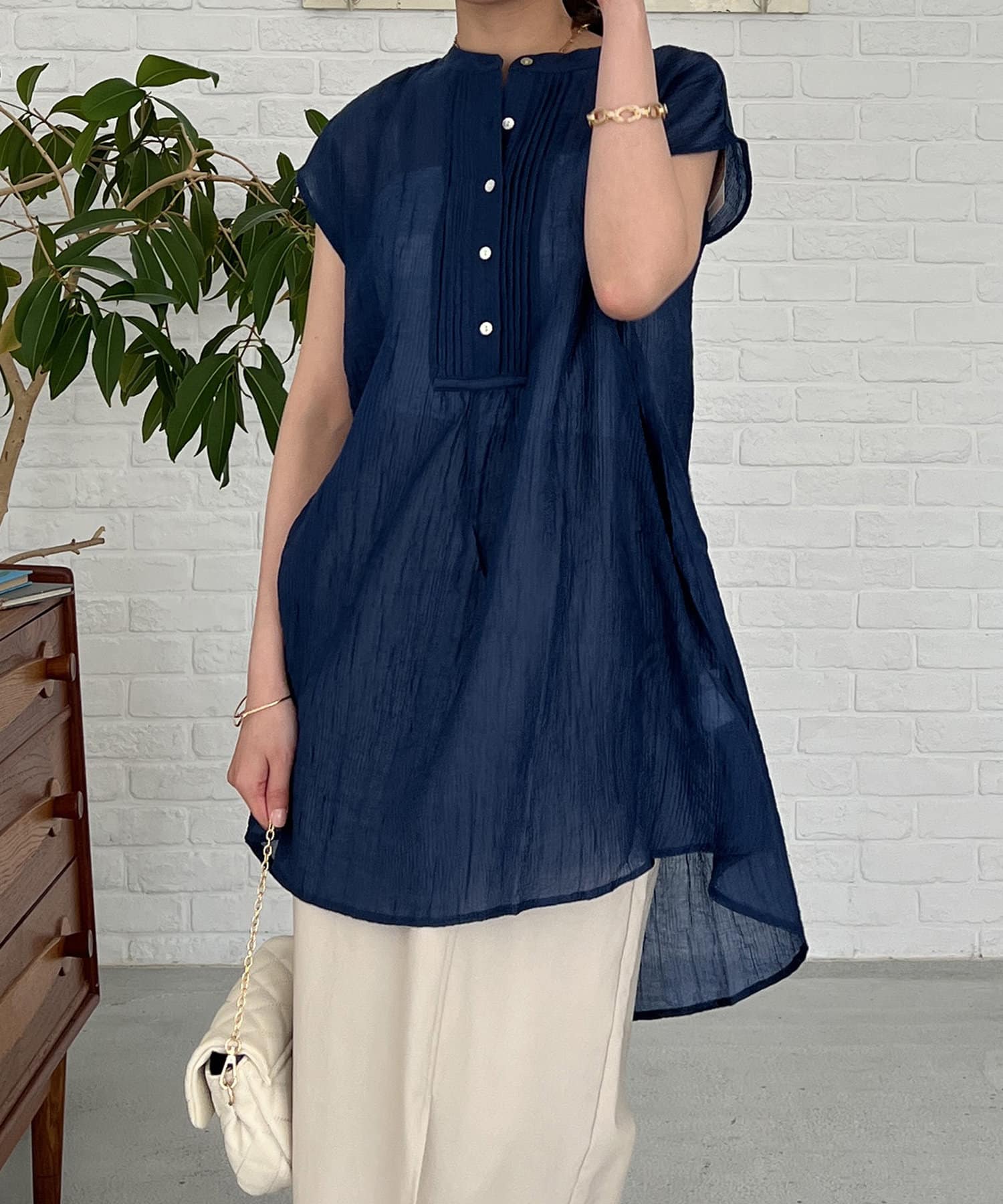 un dix cors(アンディコール) ピンタックチュニックブラウス