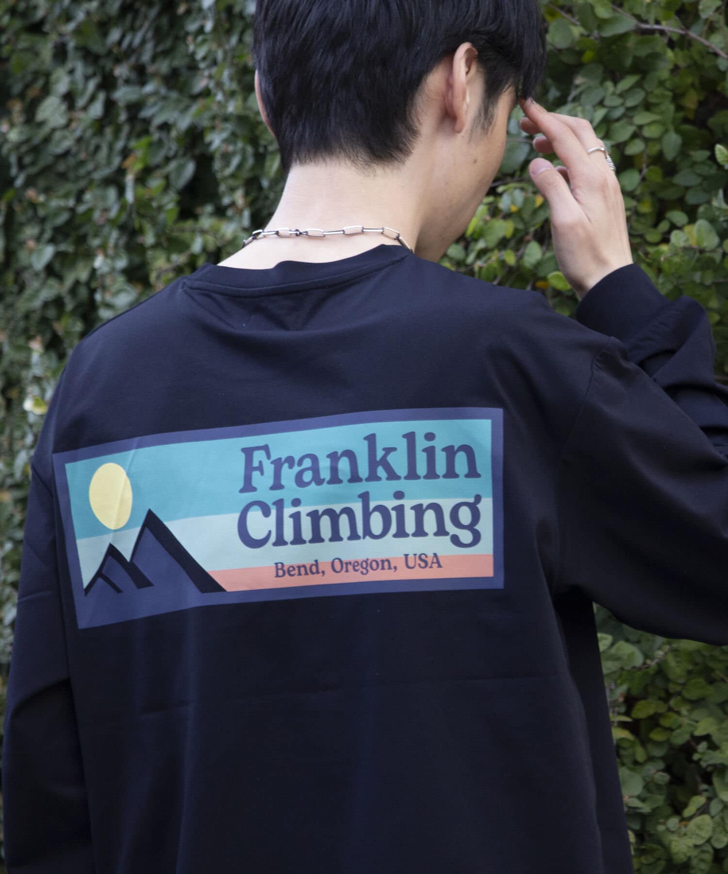 FREDY & GLOSTER(フレディ アンド グロスター) 【Franklin Climbing】バックロゴプリントフレックステックロンT