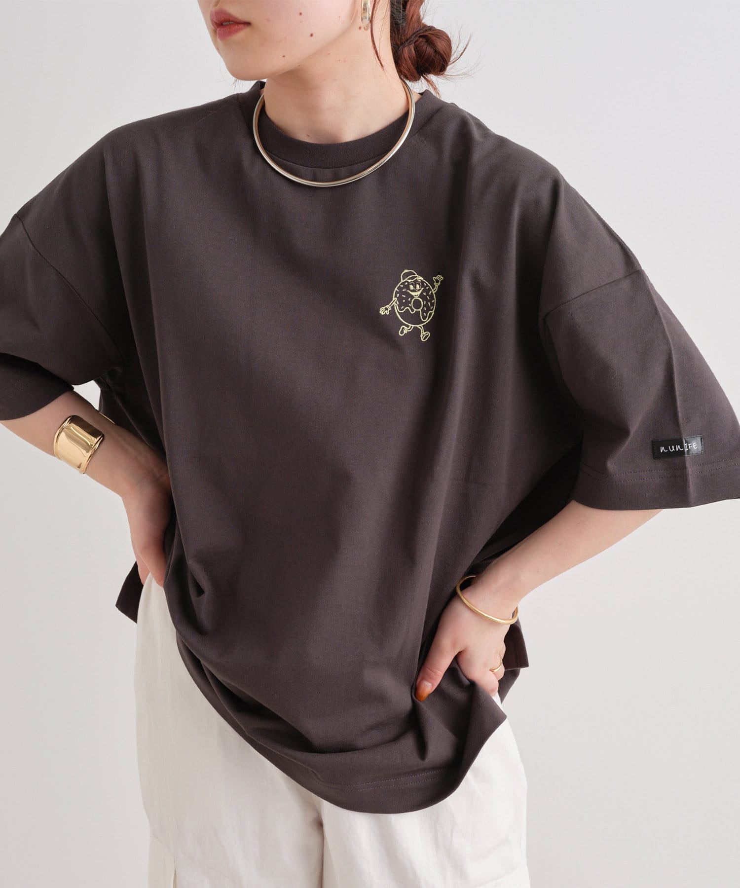 NICE CLAUP / OLIVE des OLIVE OUTLET(ナイスクラップ  / オリーブ デ オリーブ アウトレット) 【NUNIFE】ドーナッツバックプリントTシャツ