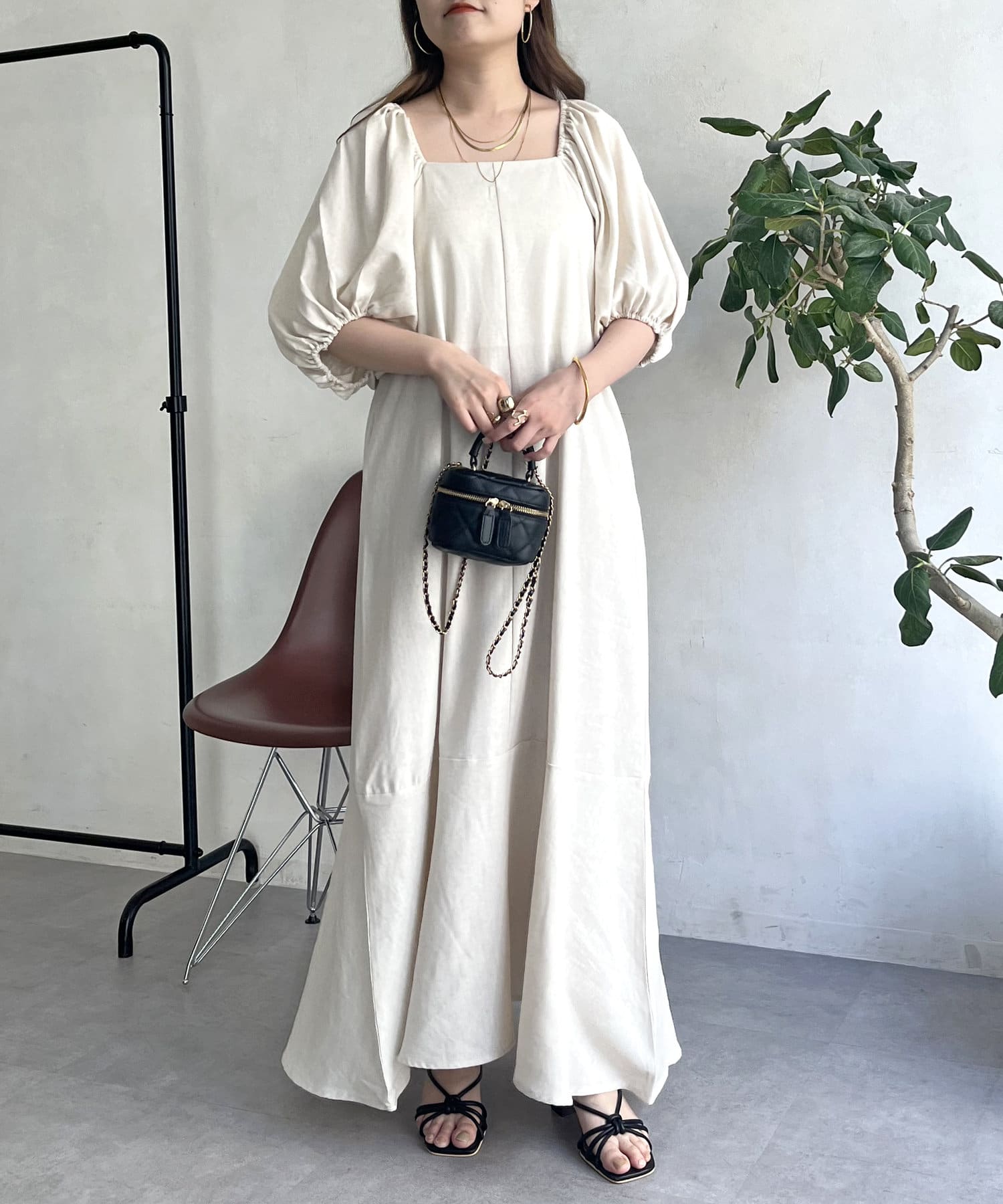 prose verse(プロズヴェール) 綿麻スクエアネック袖ボリュームマーメイドワンピース