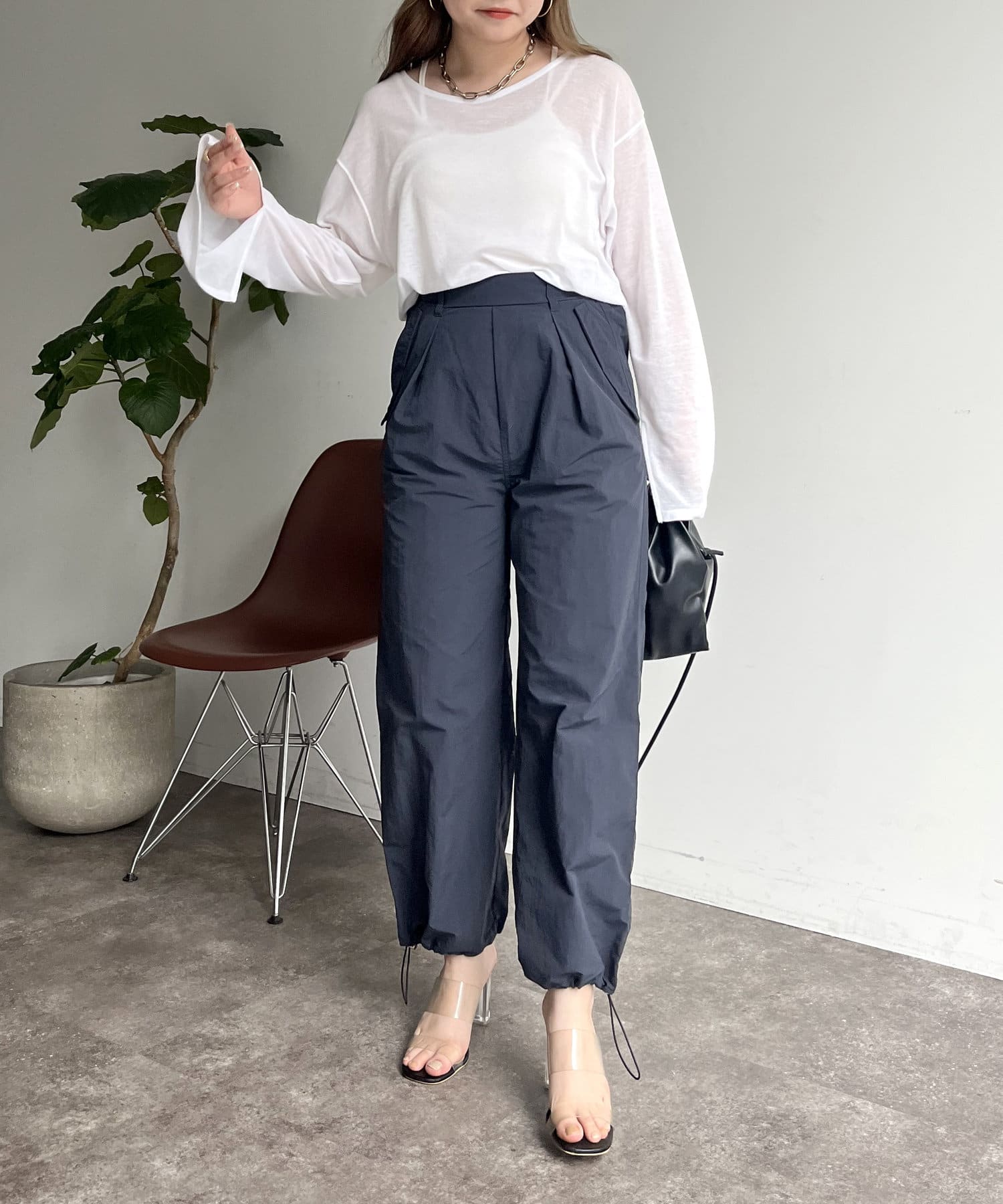 prose verse(プロズヴェール) 裾ドロストパラシュートパンツ