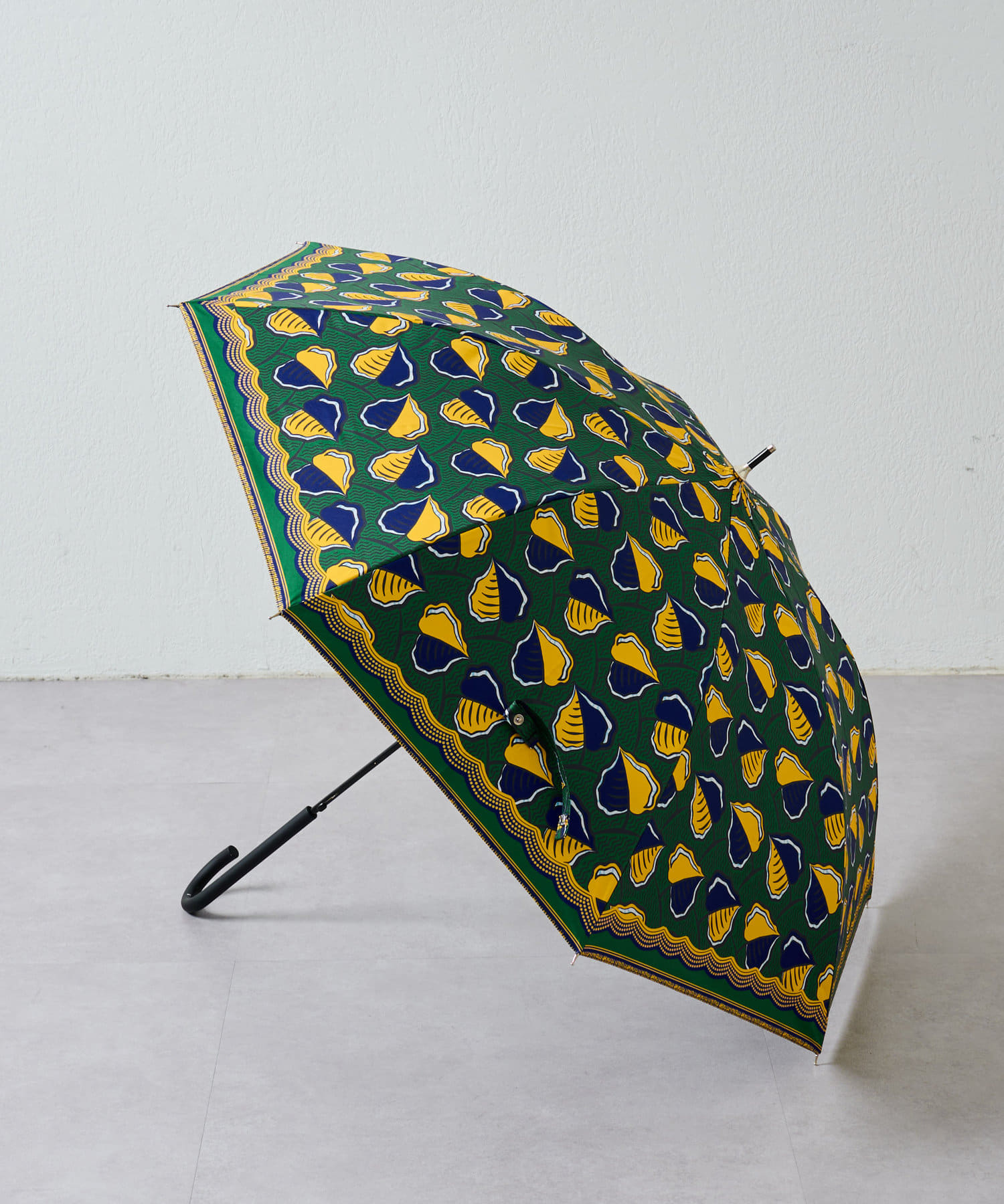 COLONY 2139(コロニー トゥーワンスリーナイン) アフリカン柄傘