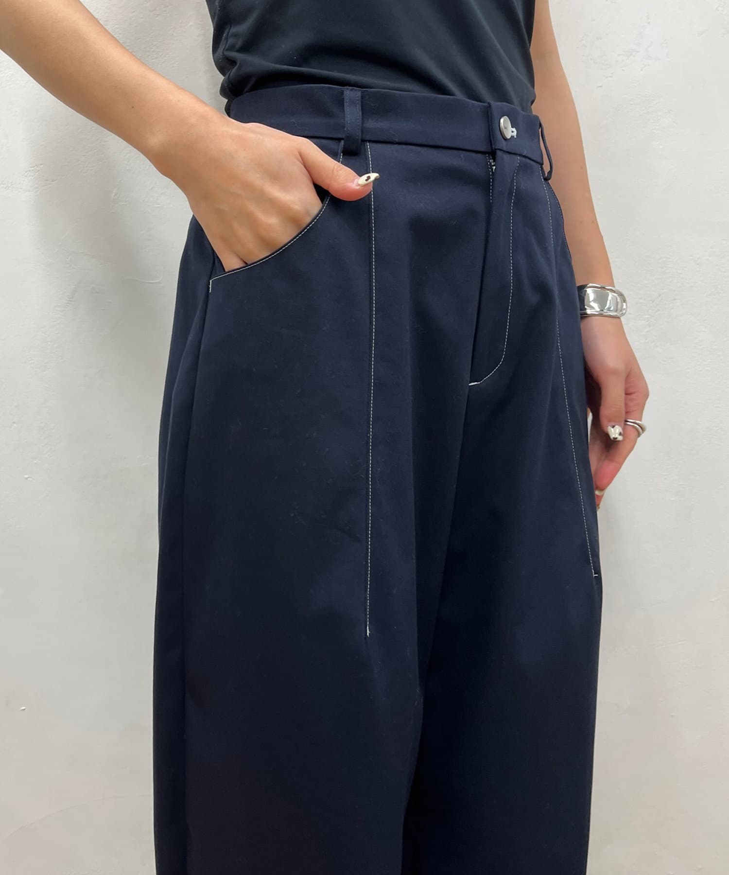 DOUDOU(ドゥドゥ) 【WEB限定】ステッチカーブパンツ