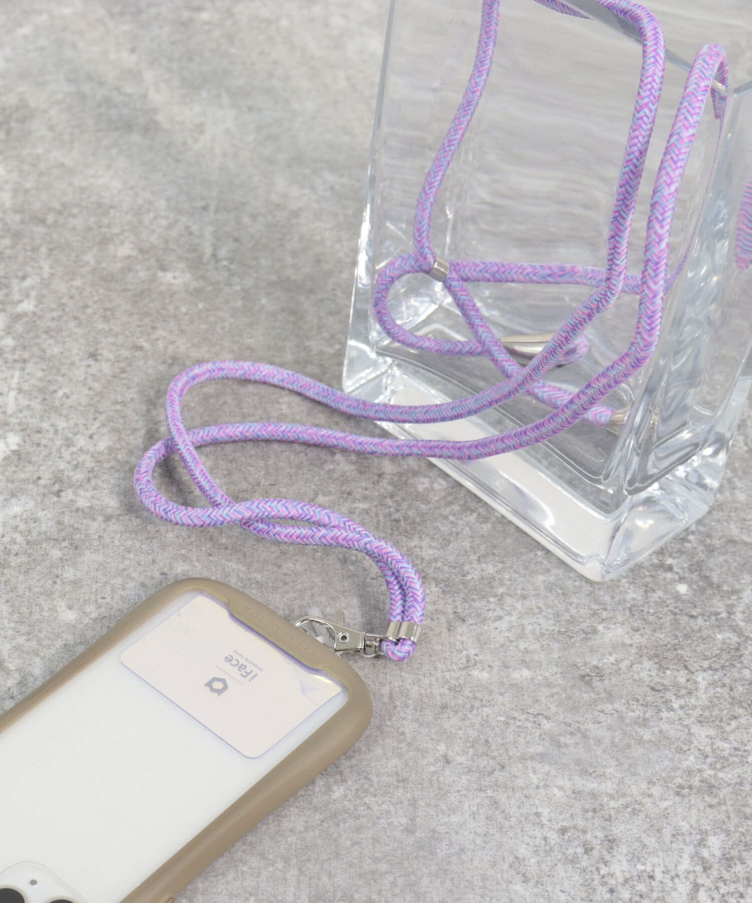 FREDY & GLOSTER(フレディ アンド グロスター) カラフルコードスマホショルダー