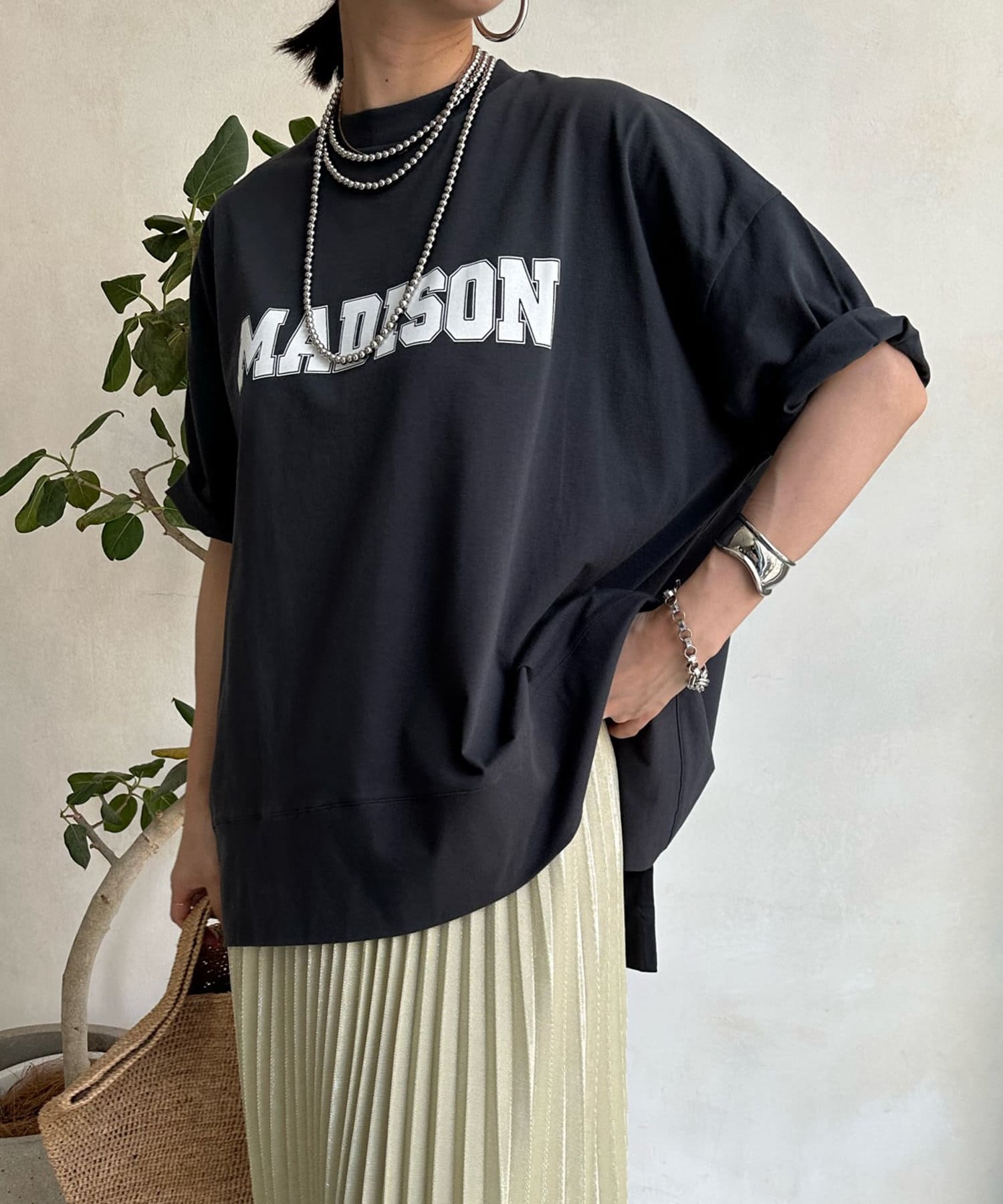 DOUDOU(ドゥドゥ) MADISON スリットTEE