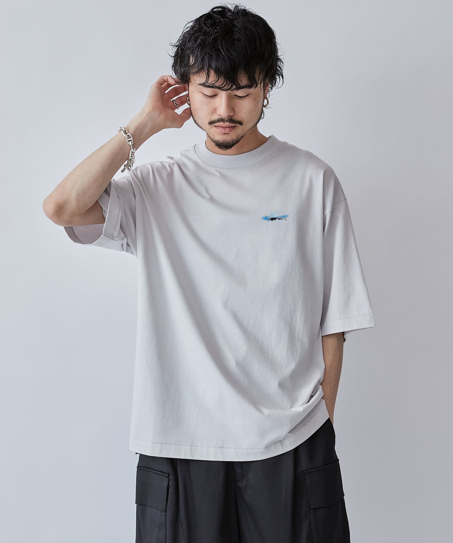 Lui's(ルイス) “Color Palette” プリントTシャツ
