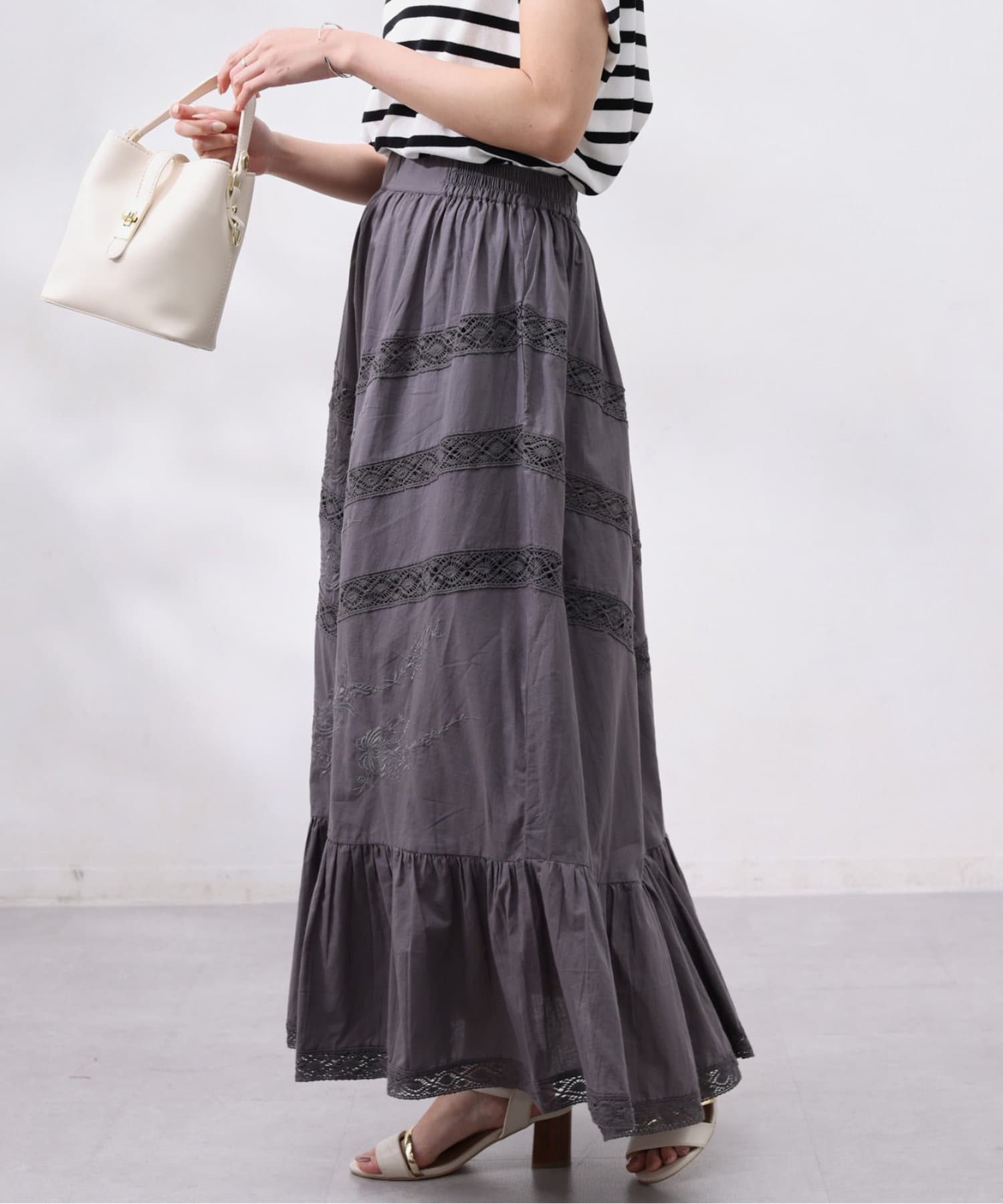 Chez toi(シェトワ) コットン刺繍×レーススカート