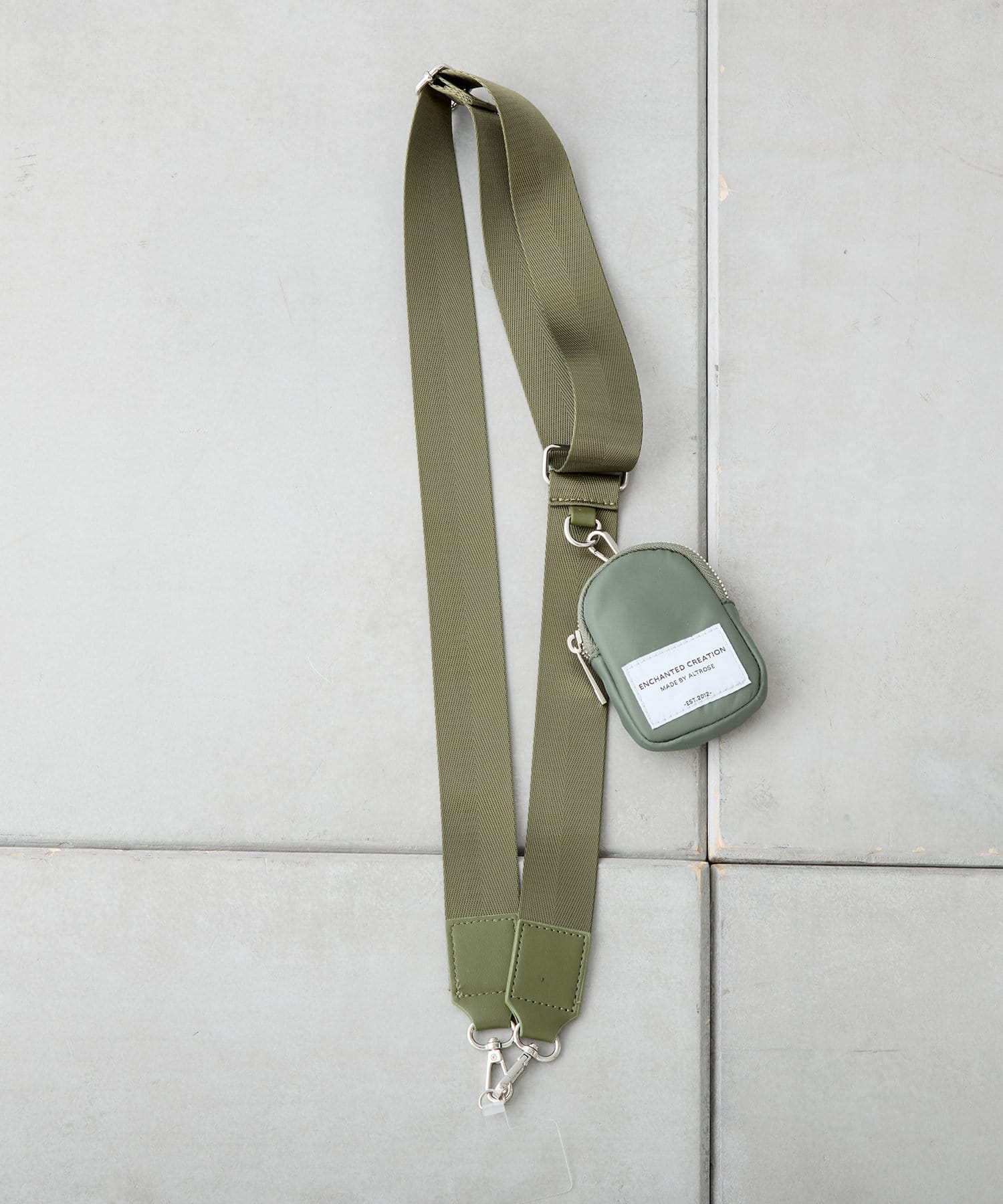ナイロンポーチ付ベルトストラップ | NICE CLAUP / OLIVE des OLIVE