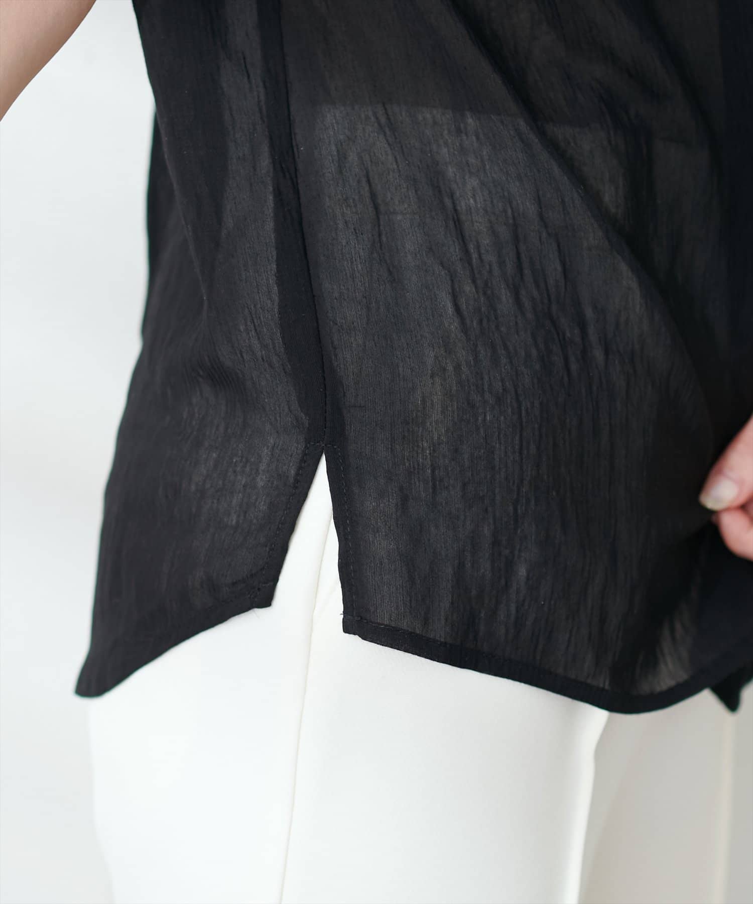 natural couture(ナチュラルクチュール) WEB限定/ややシアーストライプフリル切替ブラウス