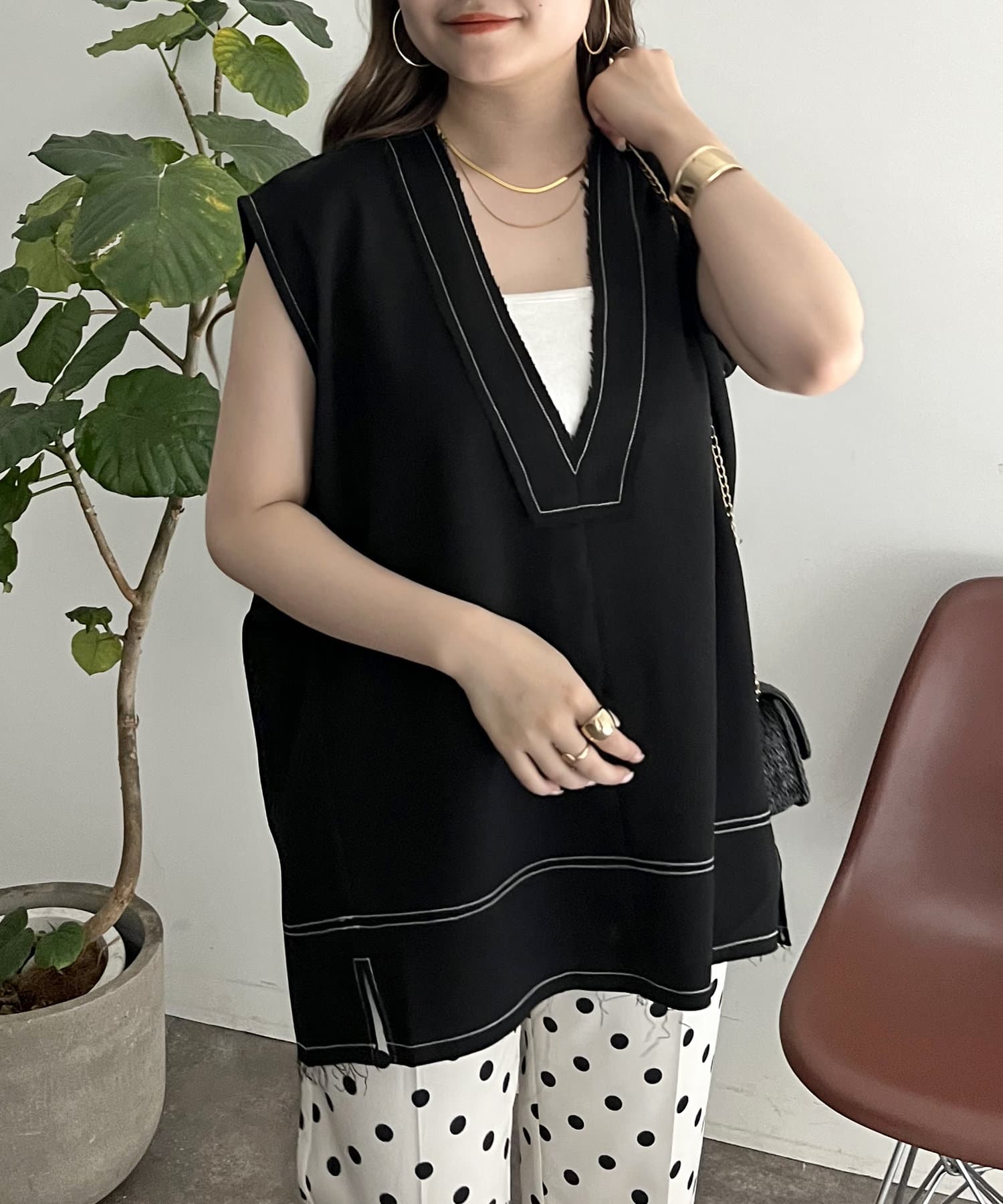 prose verse(プロズヴェール) 配色ステッチ深Vネックフリンジベスト