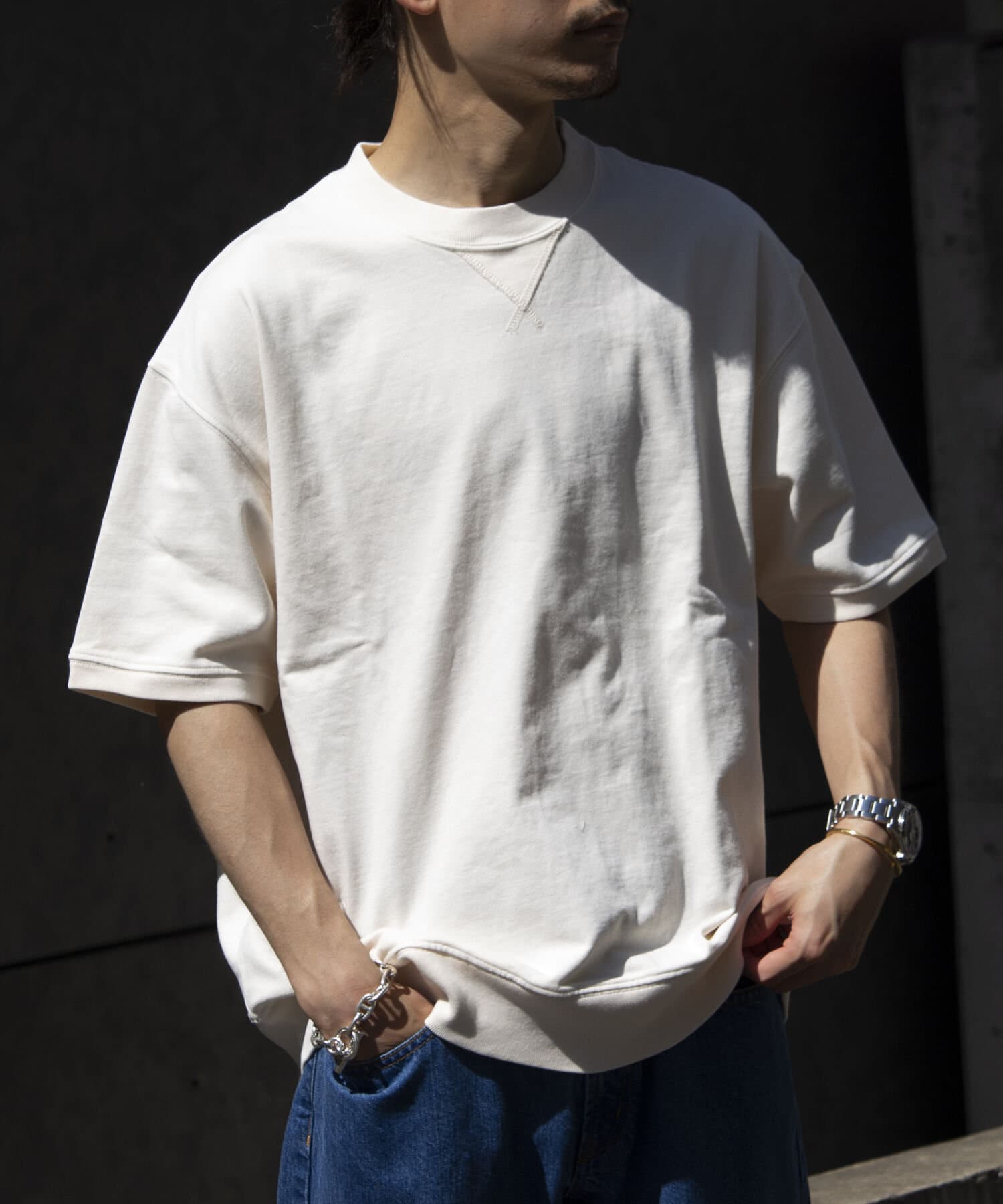 FREDY & GLOSTER(フレディ アンド グロスター) 【GLOSTER】ヘビーウェイト Vガゼット ピグメントTシャツ 半袖スウェット