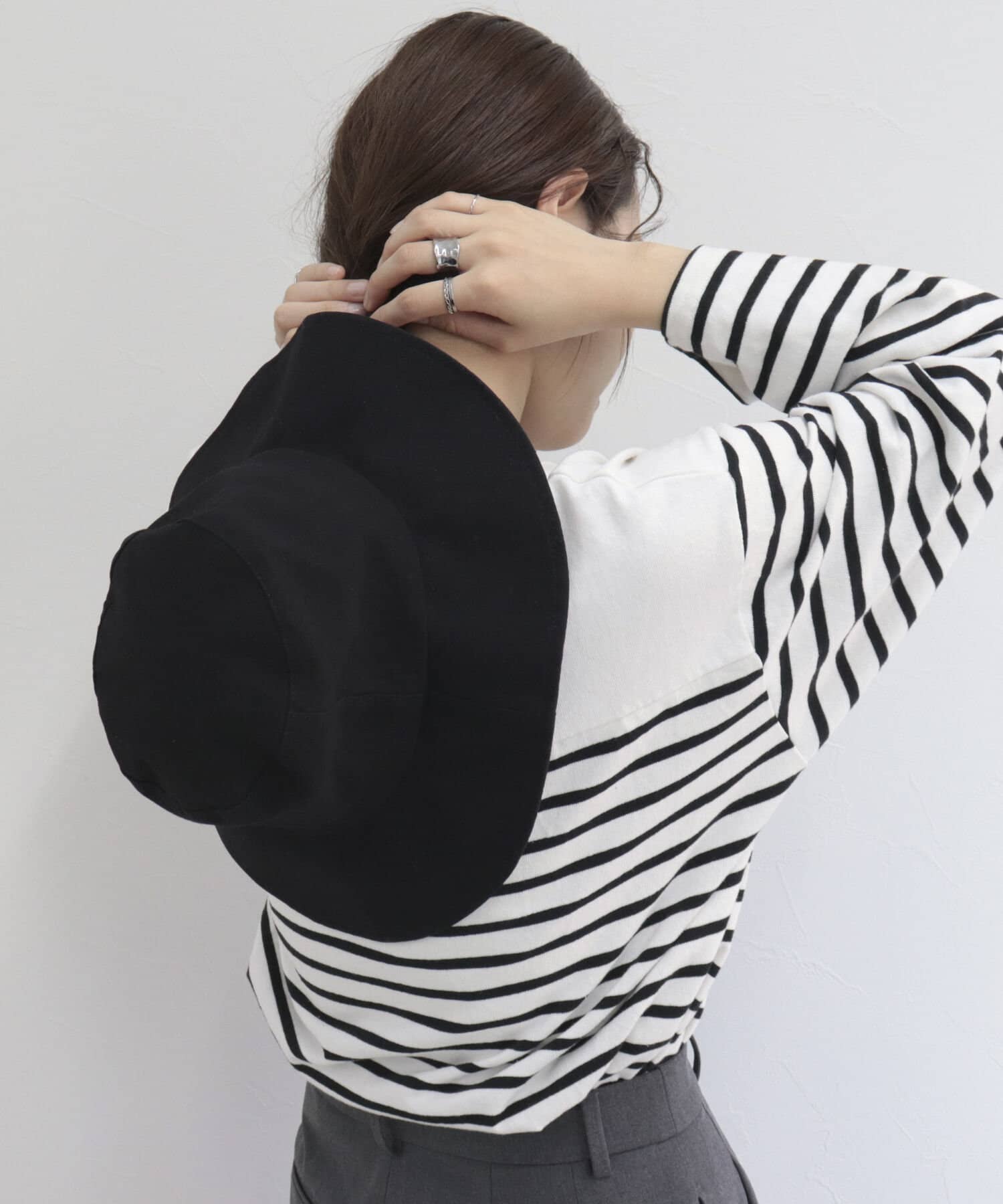 FREDY & GLOSTER(フレディ アンド グロスター) ひも付きUVハット