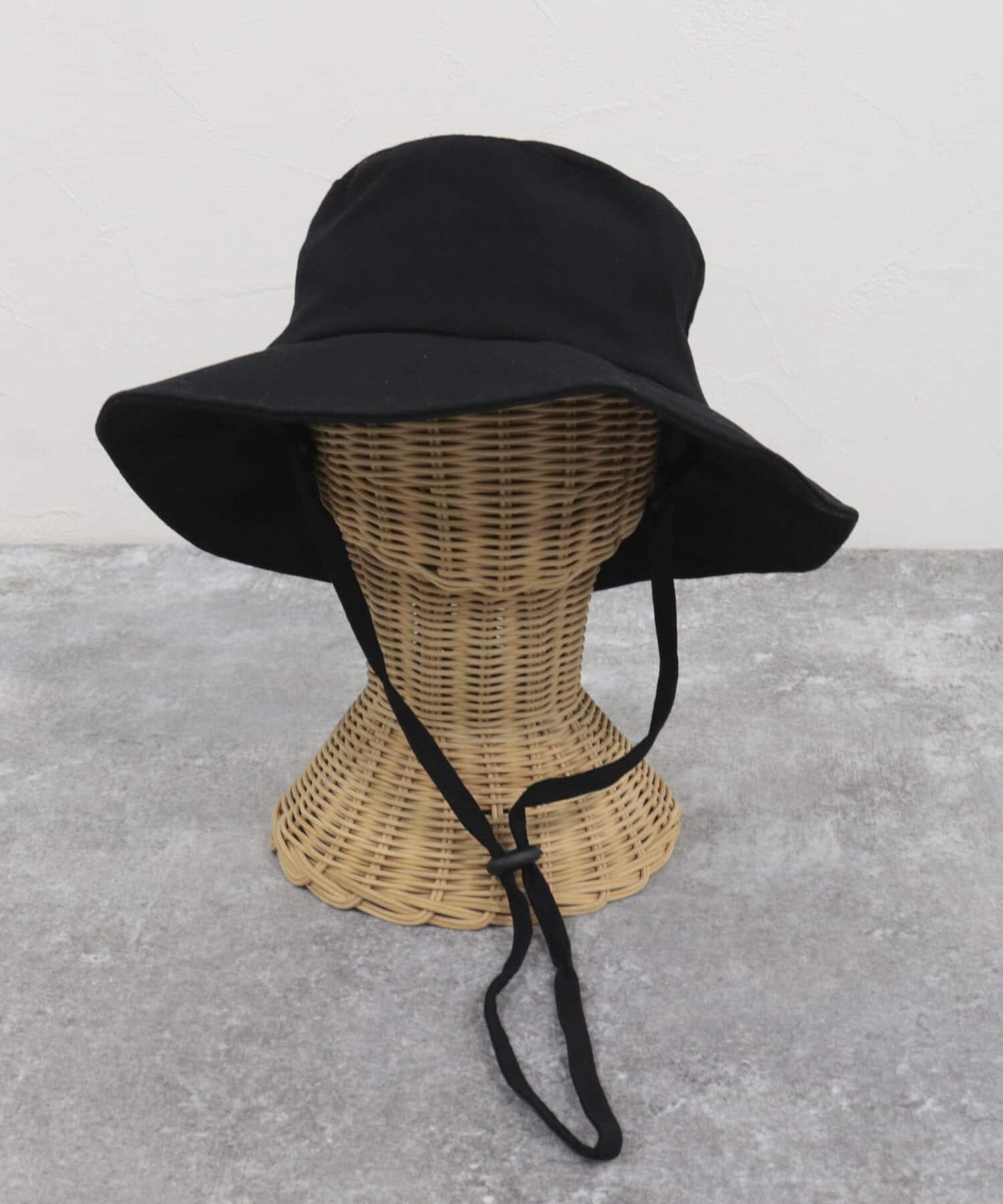 FREDY & GLOSTER(フレディ アンド グロスター) ひも付きUVハット