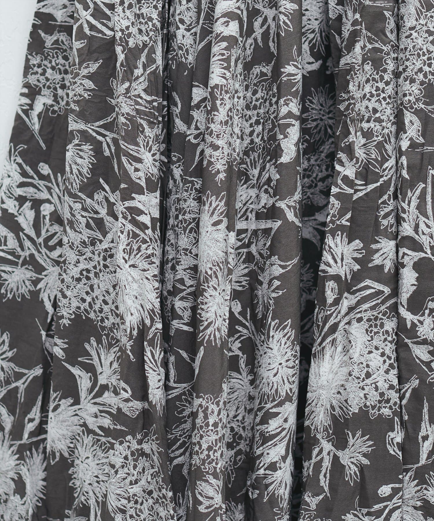 natural couture(ナチュラルクチュール) 線画花柄クリンクルスカート