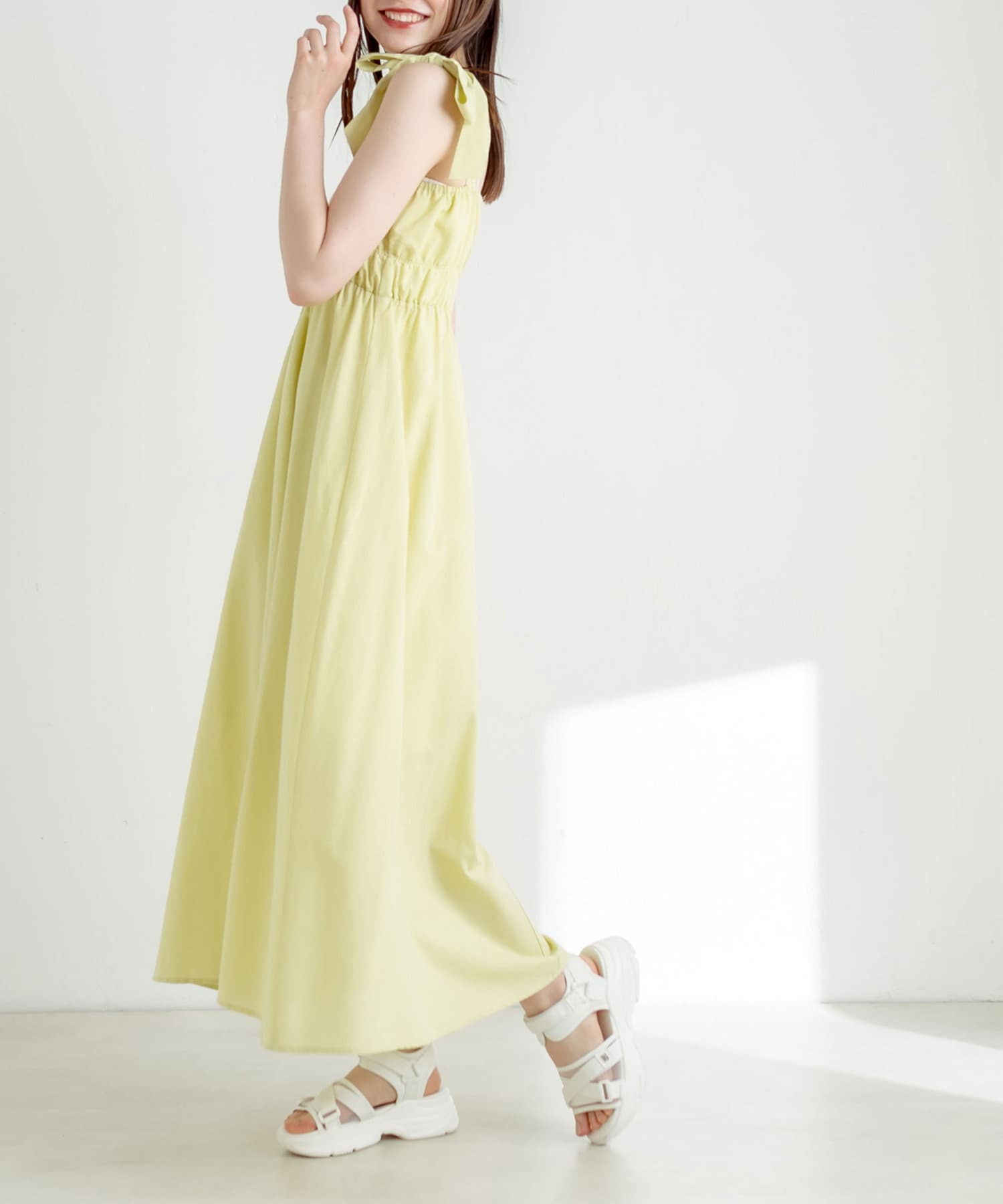 CHICWISH(シックウィッシュ)｜肩リボンシャーリングキャミドレス CHICWISH(シックウィッシュ)｜肩リボンシャーリングキャミドレス