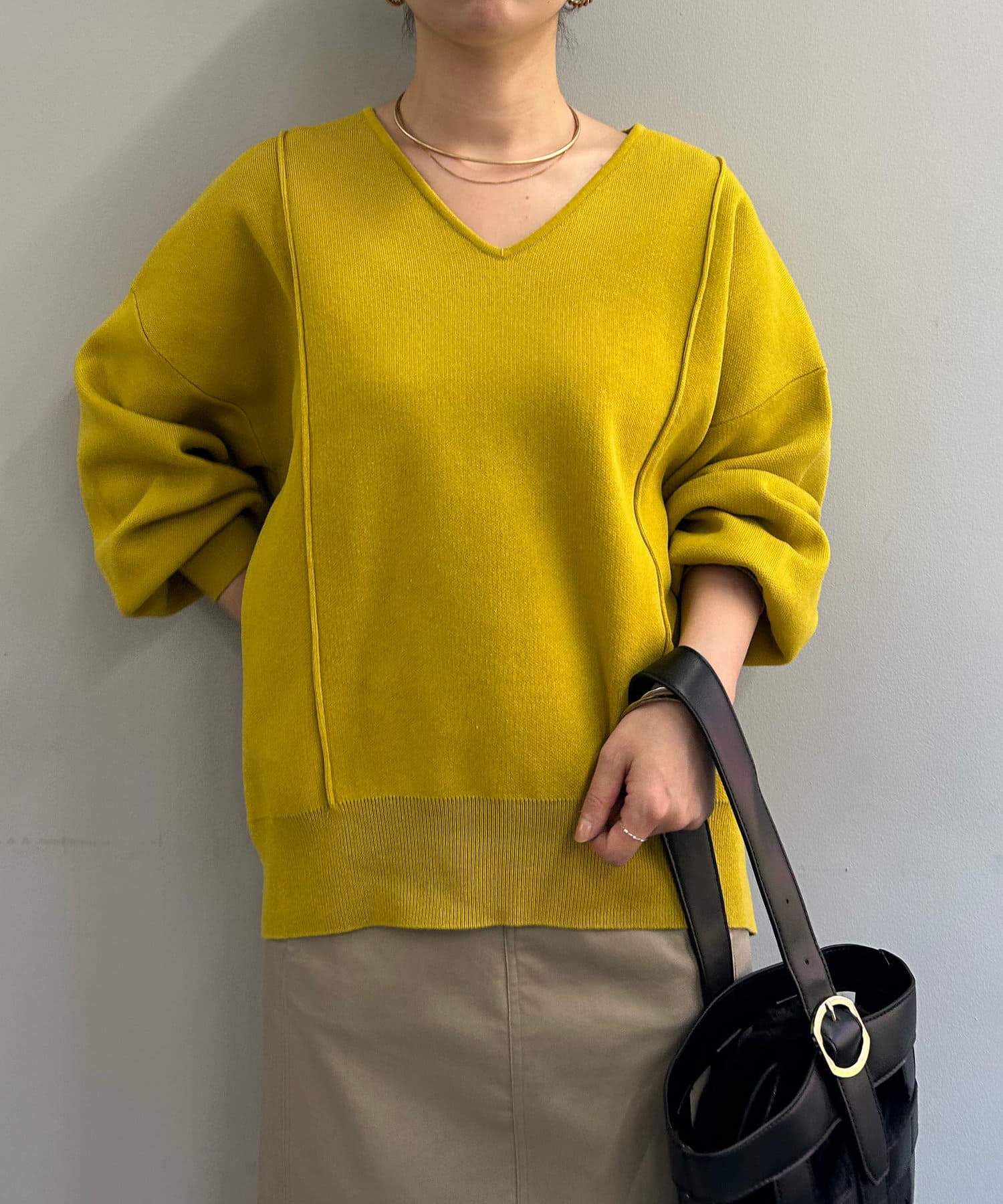 Jena　espace merveilleux(ジェナ　エスパスメルヴェイユ) サイドピンタックVニット