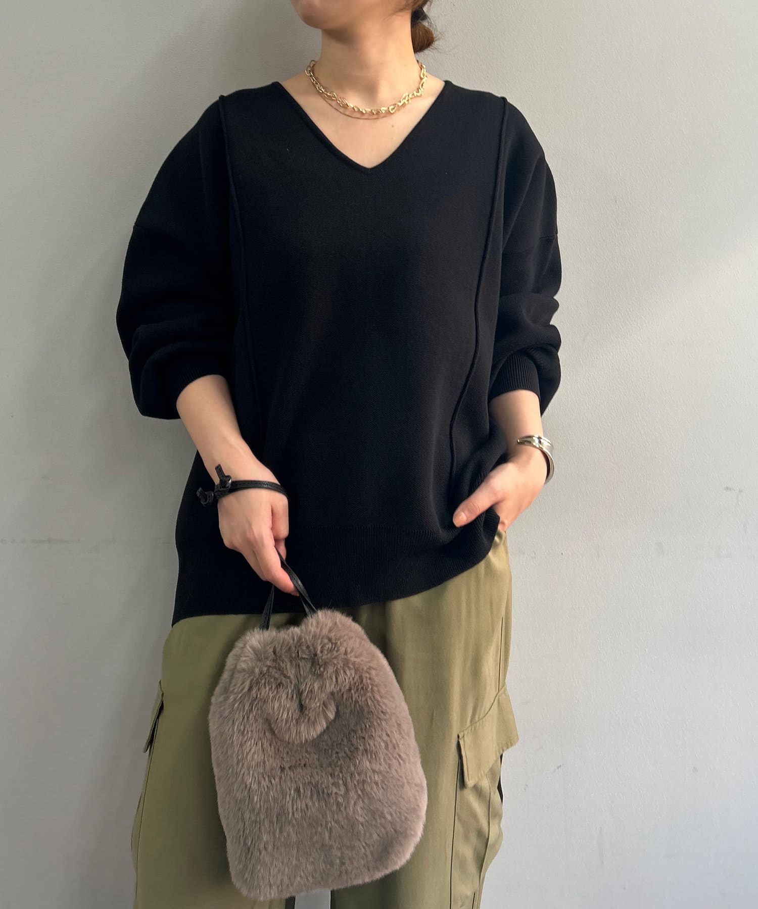 Jena　espace merveilleux(ジェナ　エスパスメルヴェイユ) サイドピンタックVニット