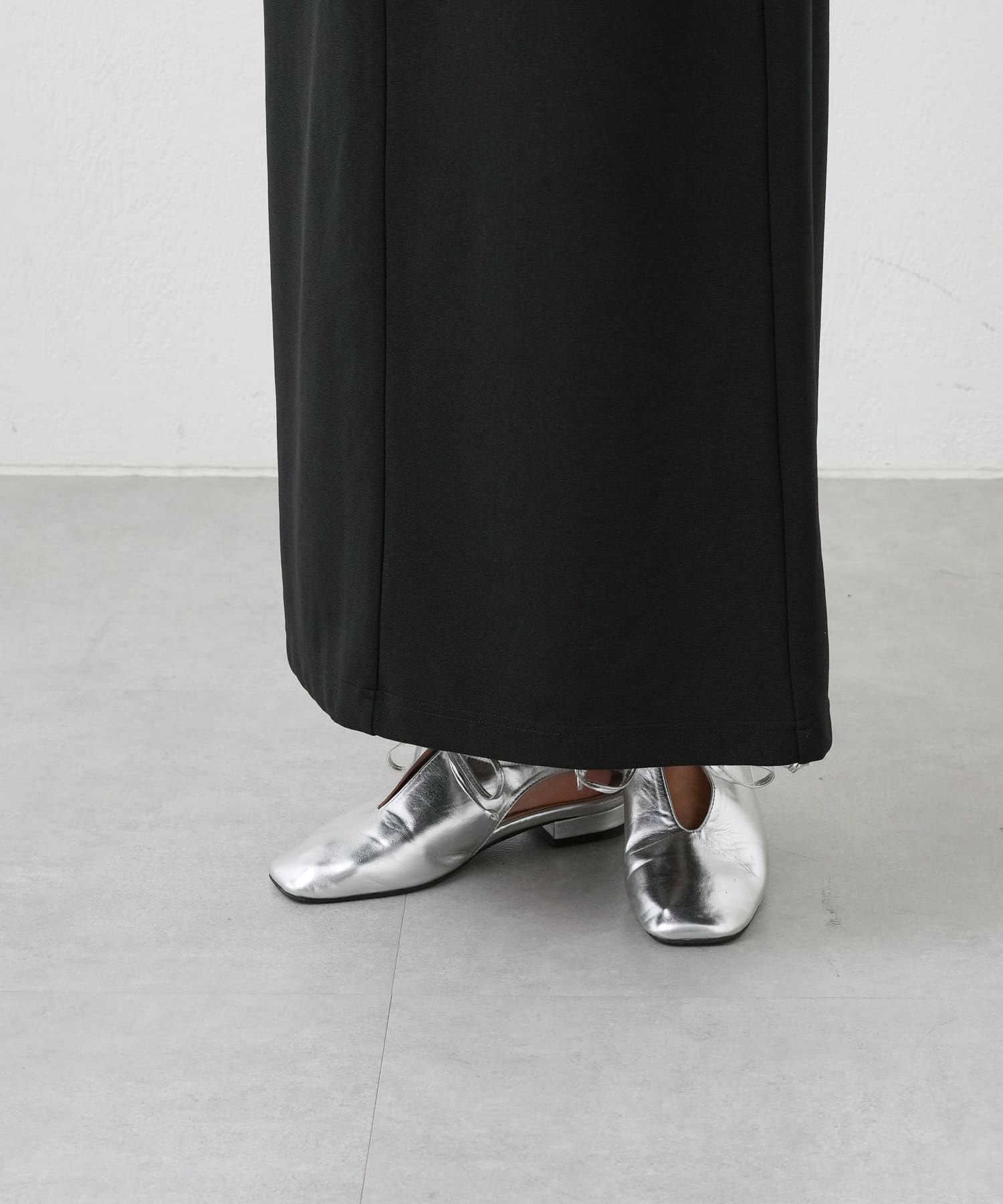 COLONY 2139(コロニー トゥーワンスリーナイン) バックスリットリップルアイラインロングスカート