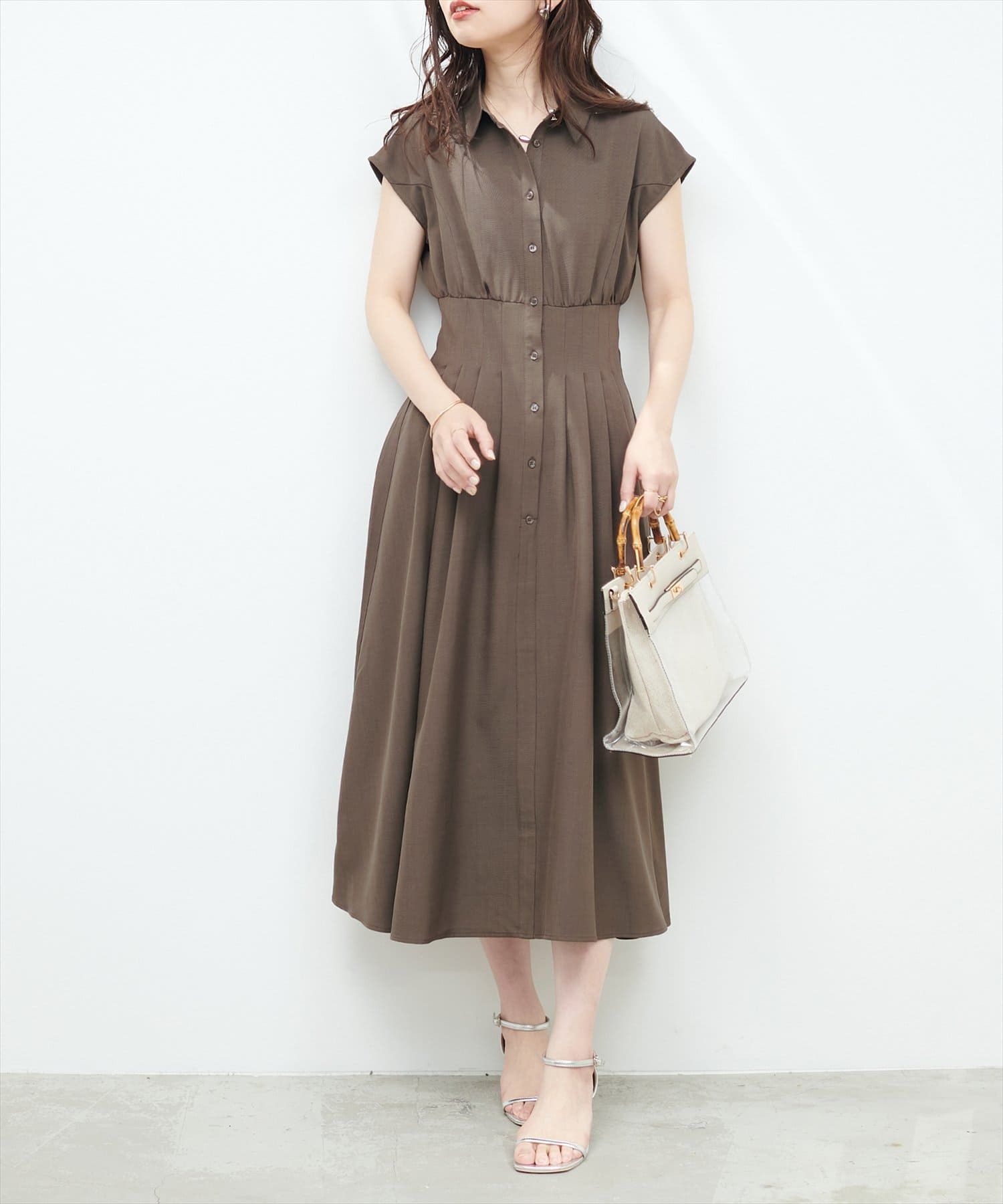 natural couture(ナチュラルクチュール) madoka衿付きタックワンピース