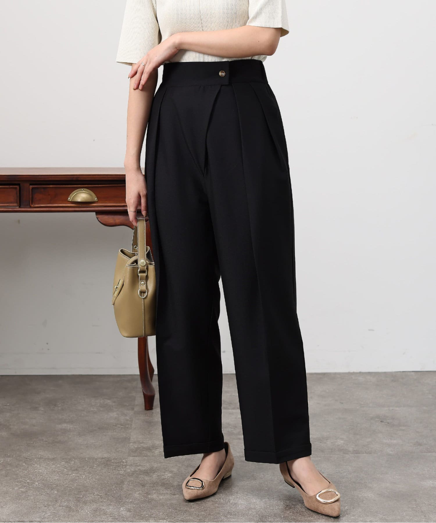 Chez toi(シェトワ) ハイウエストワイドストレートパンツ