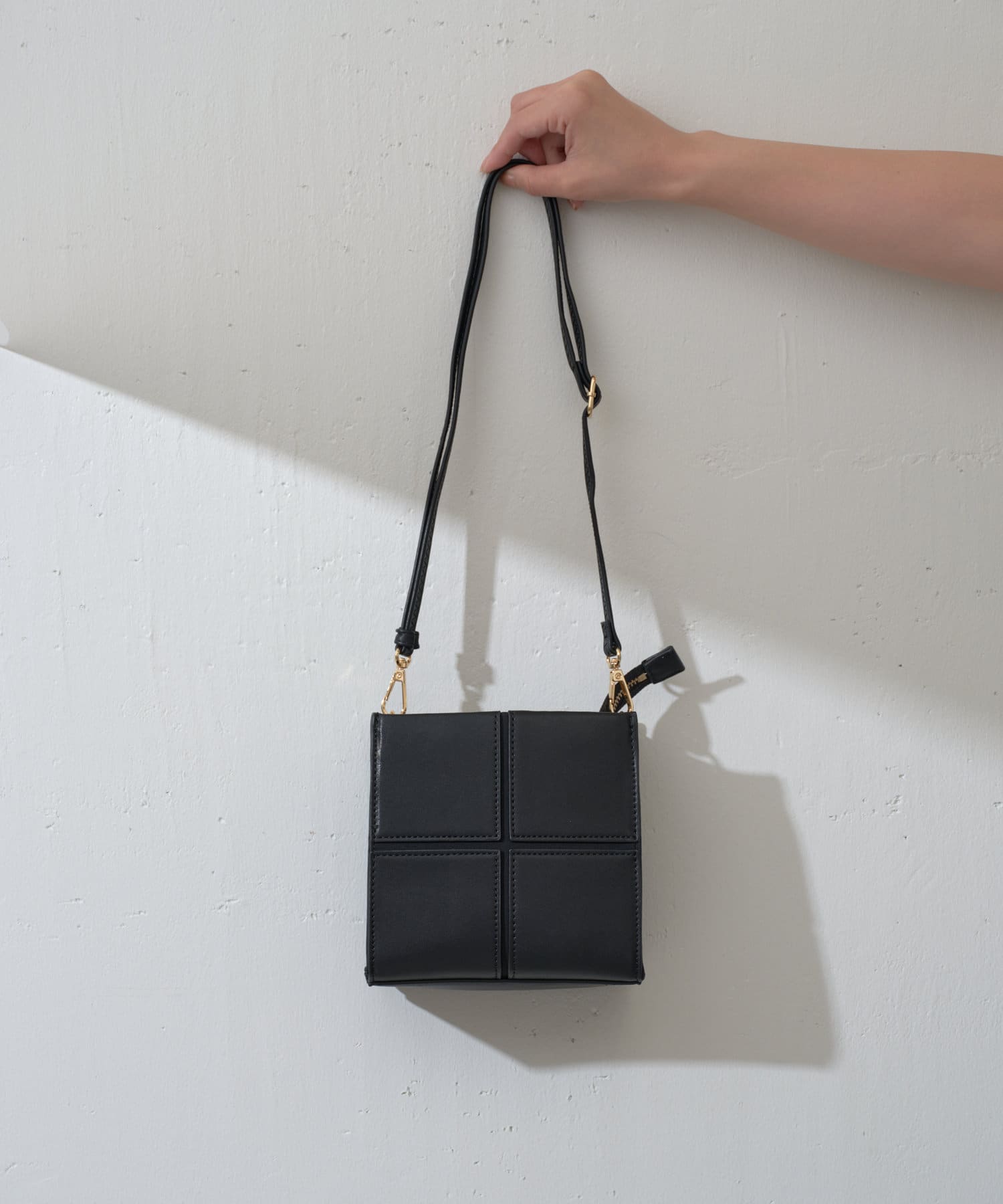 Jena　espace merveilleux(ジェナ　エスパスメルヴェイユ) スクエア2WAYショルダーバッグ