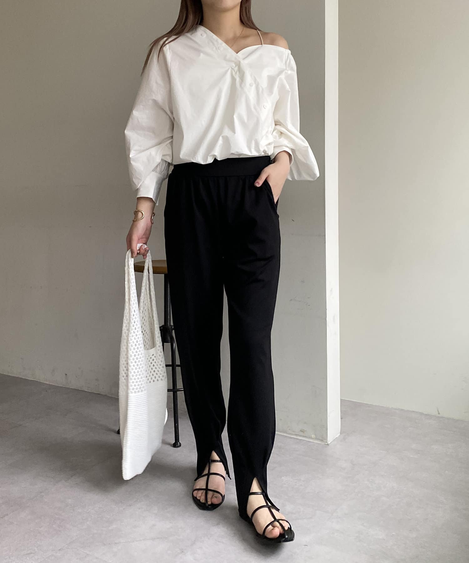 OUTLET(アウトレット) 【CAPRICIEUX LE'MAGE】タックスリットジョガーパンツ