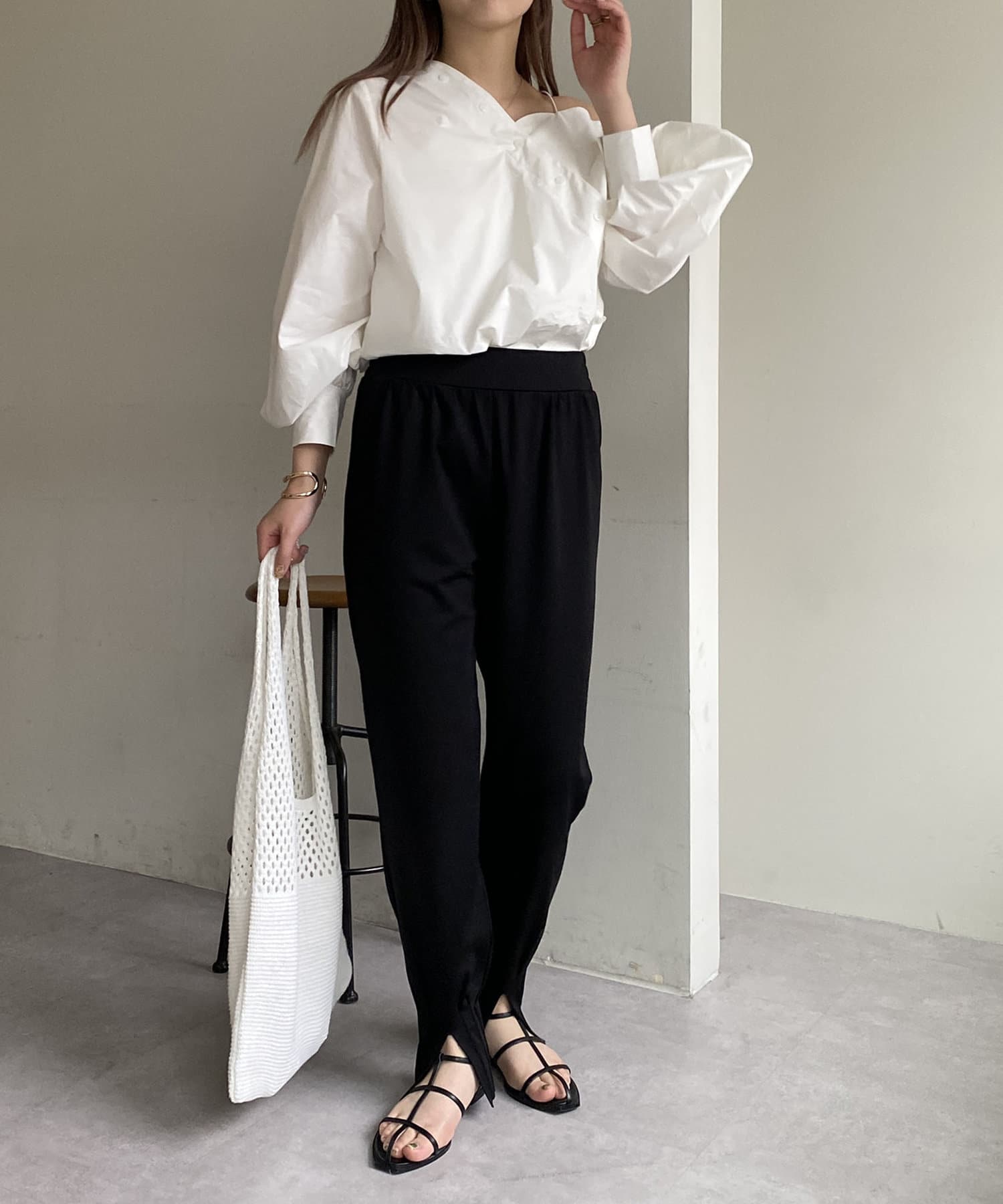 OUTLET(アウトレット) 【CAPRICIEUX LE'MAGE】タックスリットジョガーパンツ