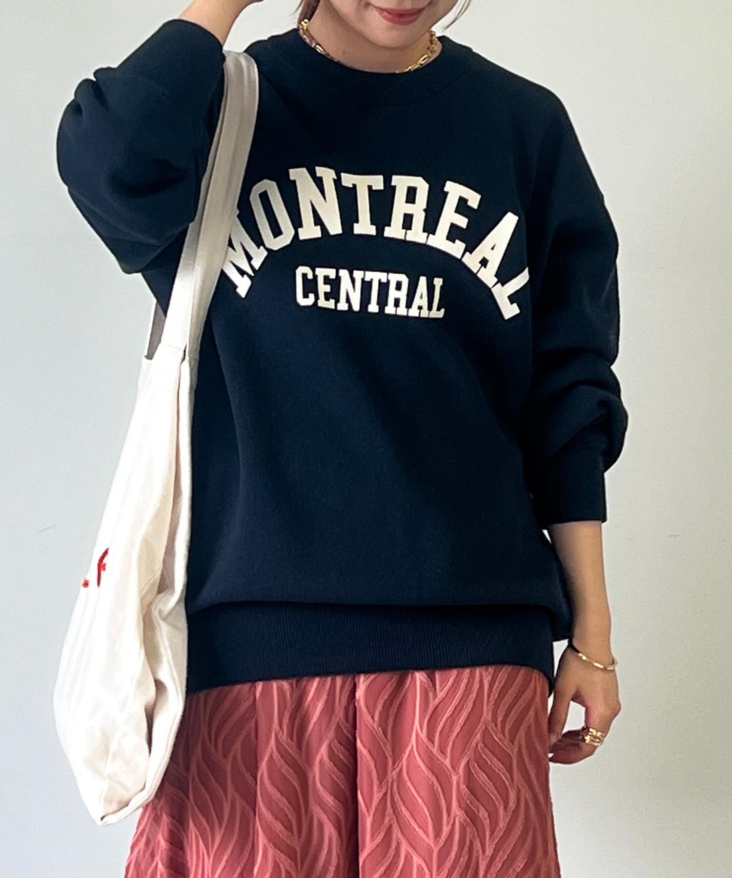 un dix cors(アンディコール) MONTREALロゴスエット