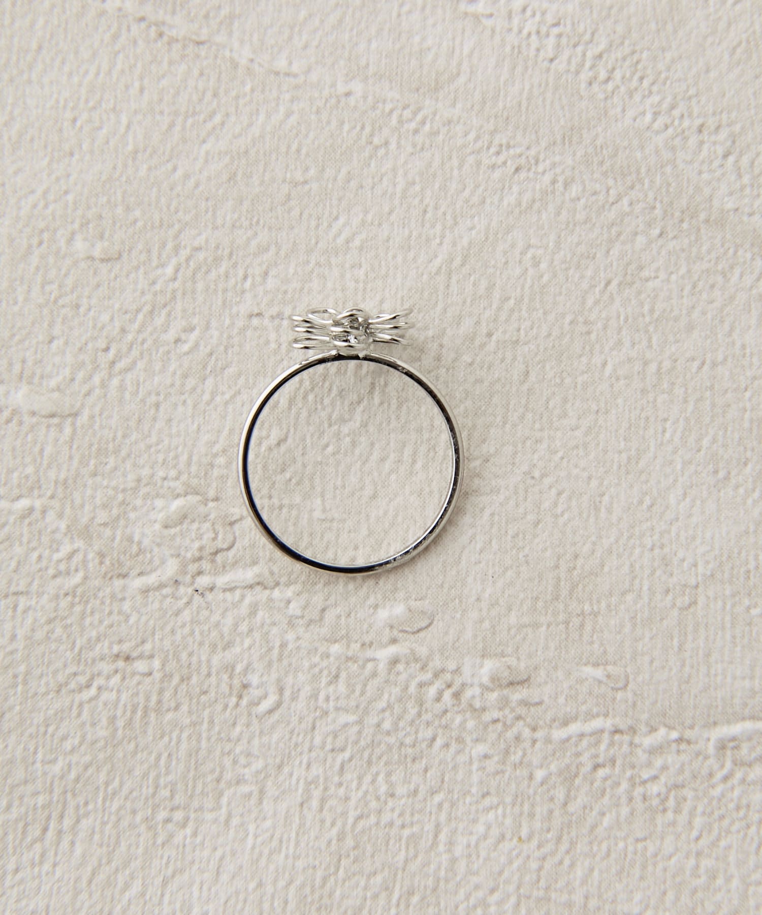 Lattice(ラティス) フラワーメタルピンキーリング