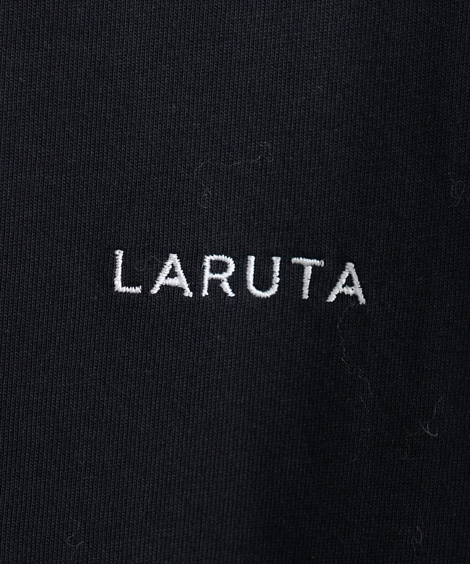 LARUTA(ラルータ) 汗染み防止ロゴT