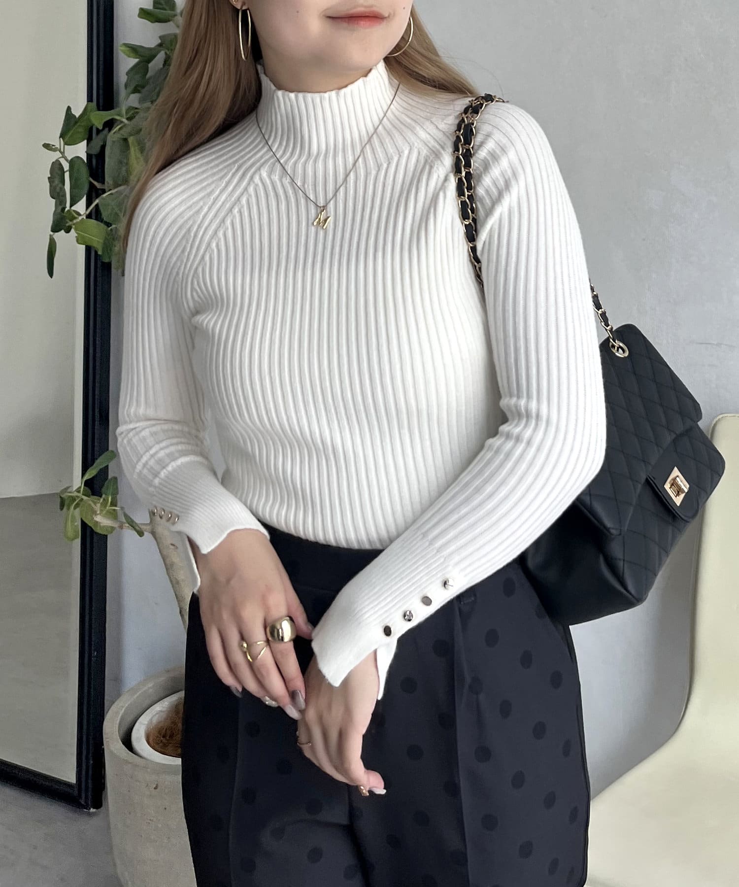 prose verse(プロズヴェール) 袖ボタンハイネックリブニット