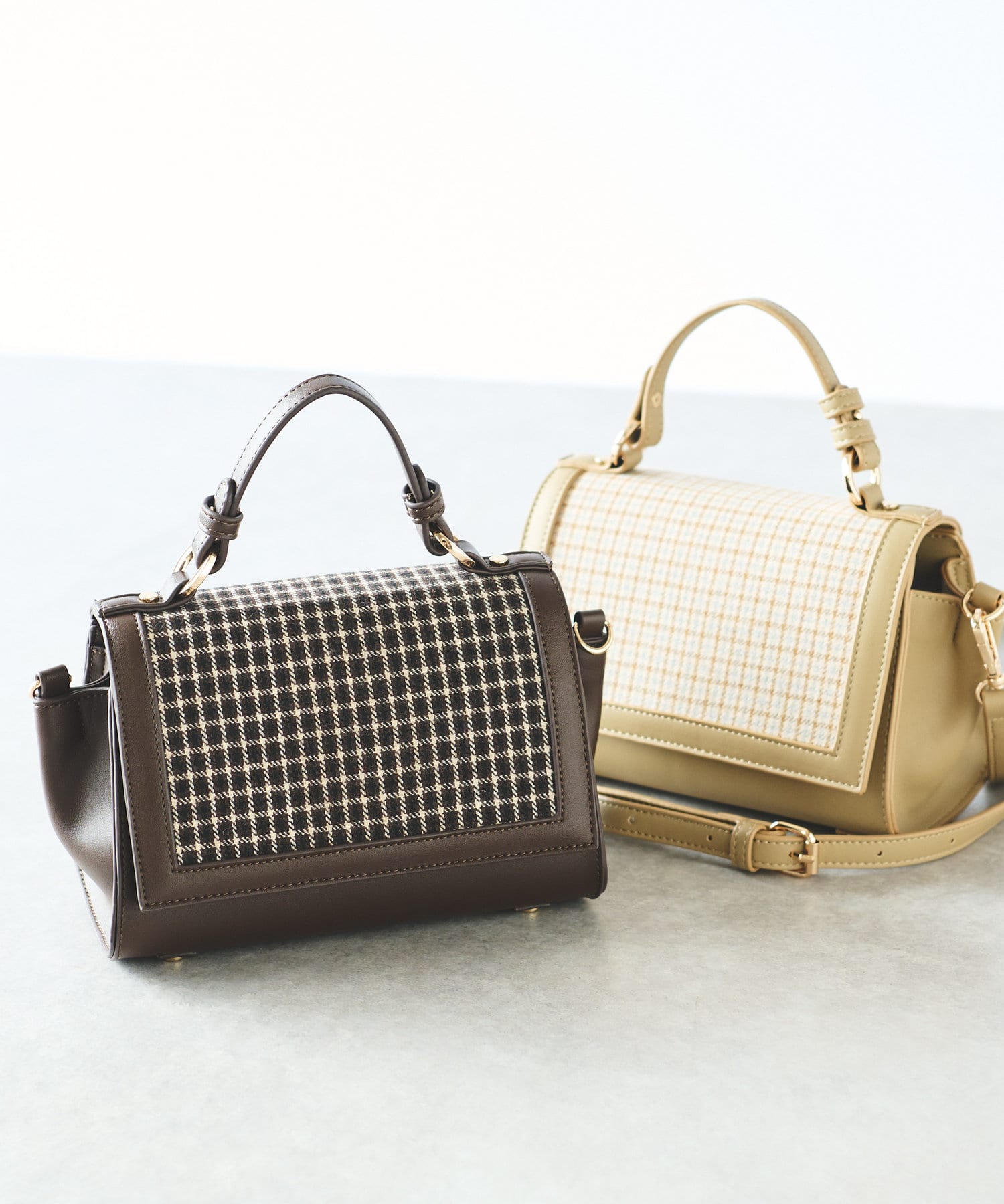 un dix cors(アンディコール) フレンチチェックハンドバッグ