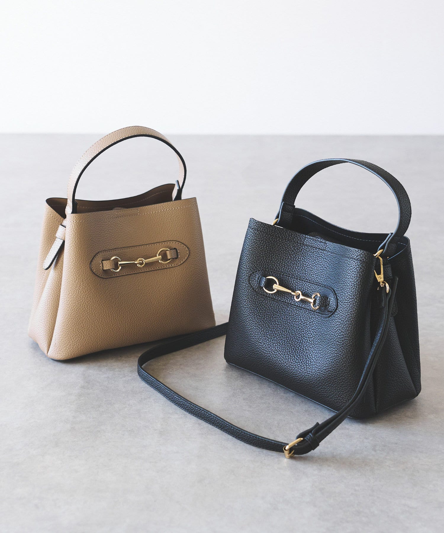 un dix cors(アンディコール) ビットバッグ