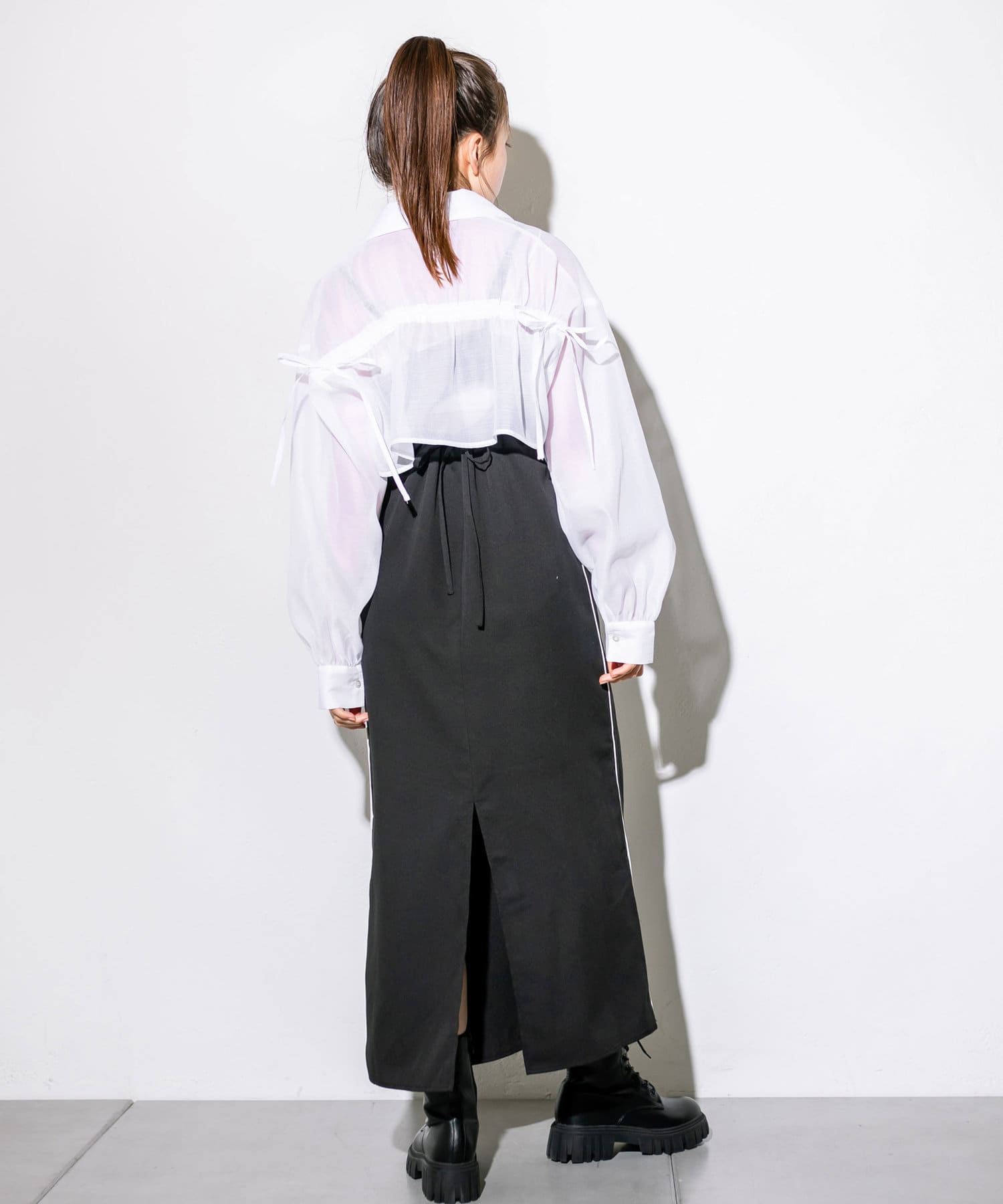 後ろリボンクロップドシャツ | OLIVE des OLIVE(オリーブ デ オリーブ