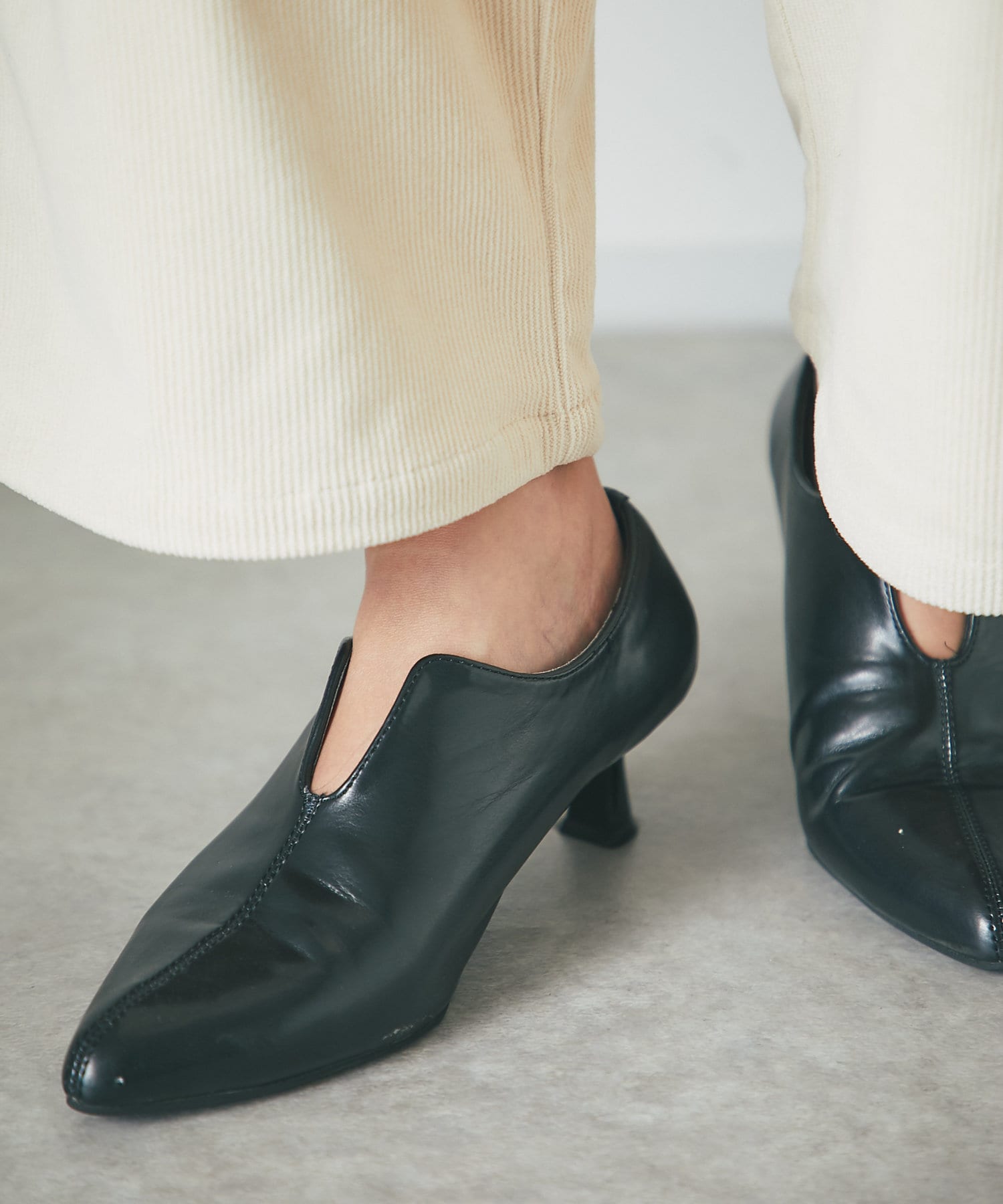 un dix cors(アンディコール) センタースリットブーティー